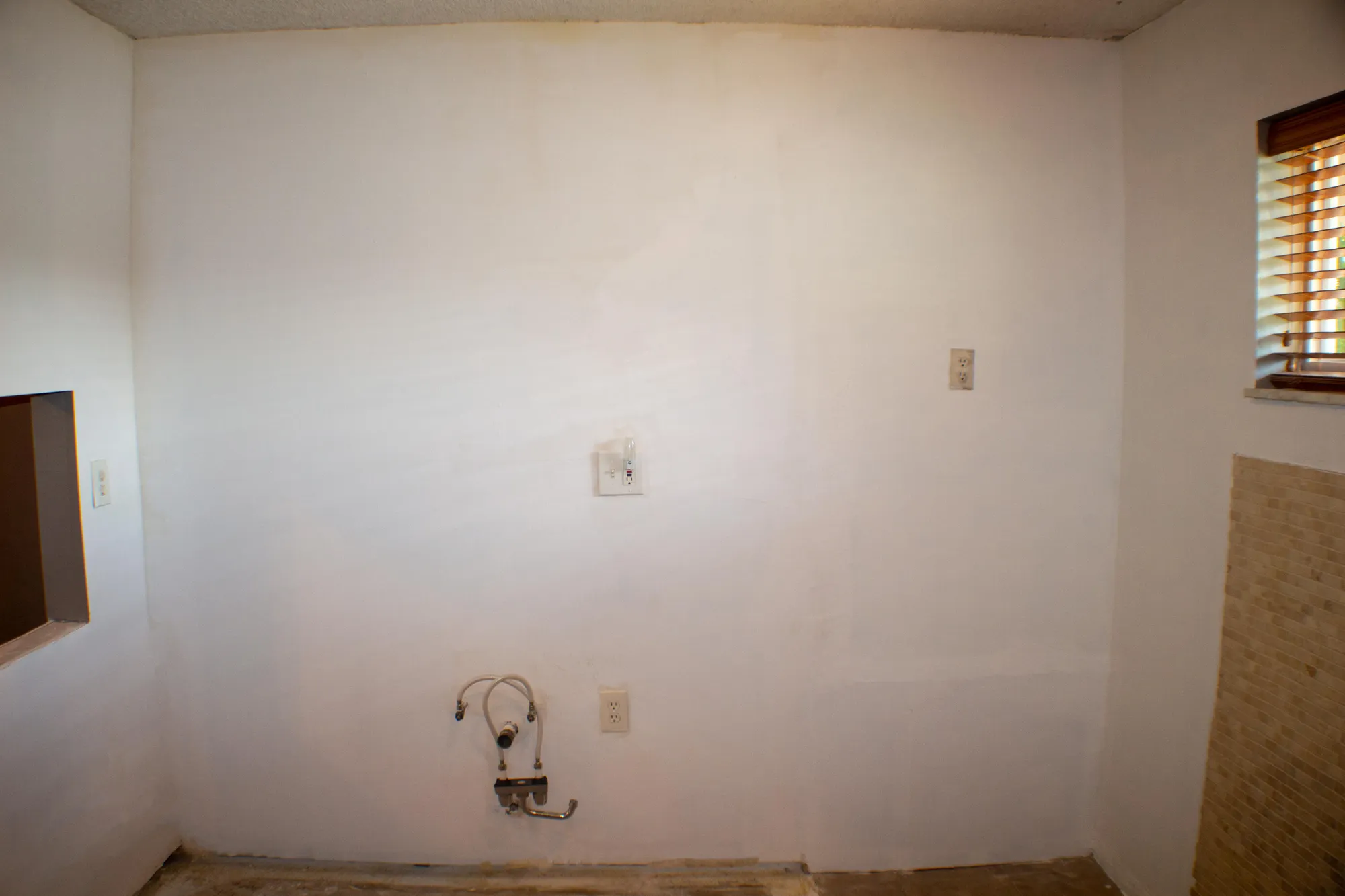 Property Slideshow image 14 of 15 | 2687 garden dr 101, Lake Worth, FL, 33461