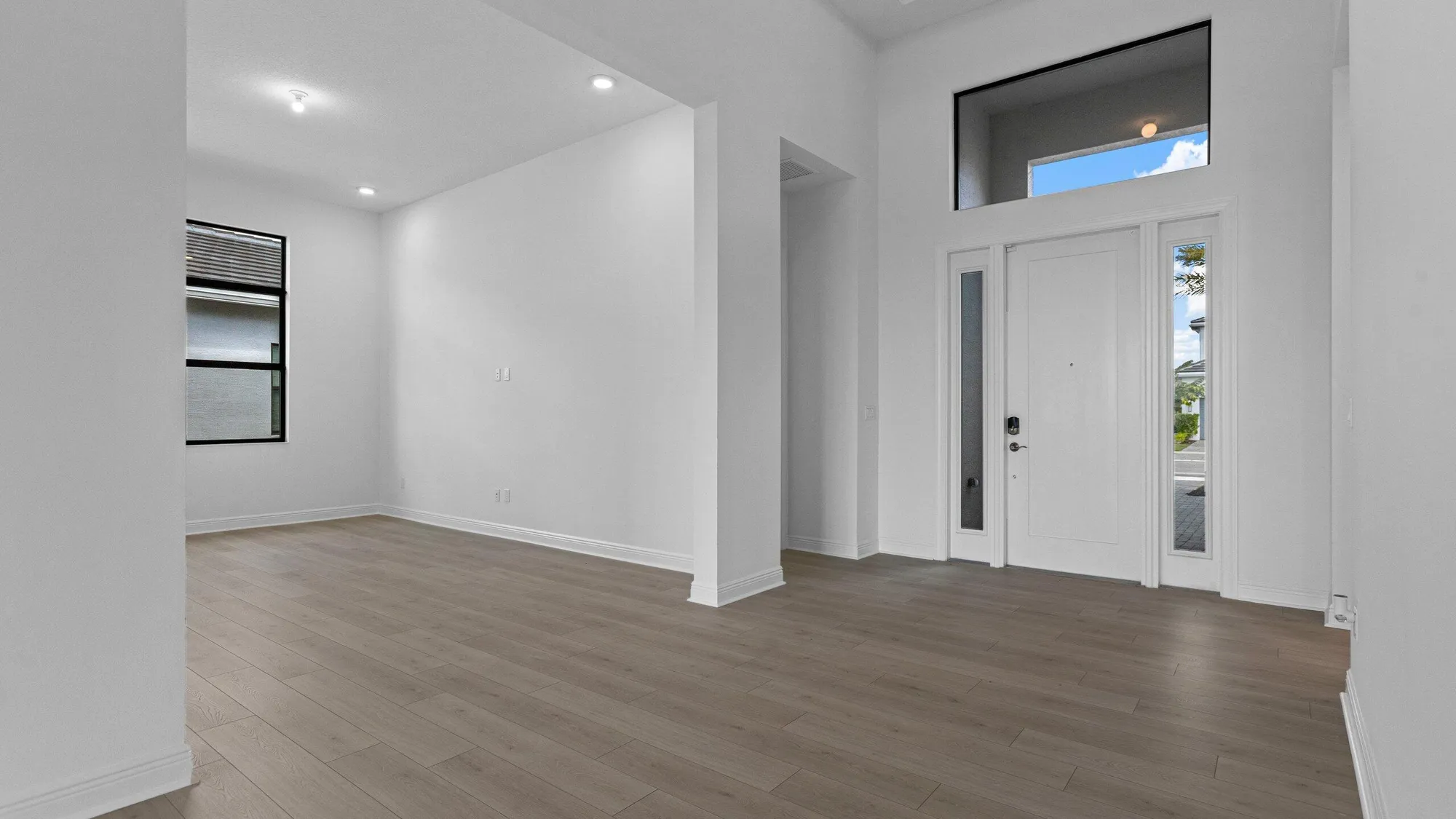 Property Slideshow image 17 of 50 | 5325 hutchinson way, Westlake, FL, 33470