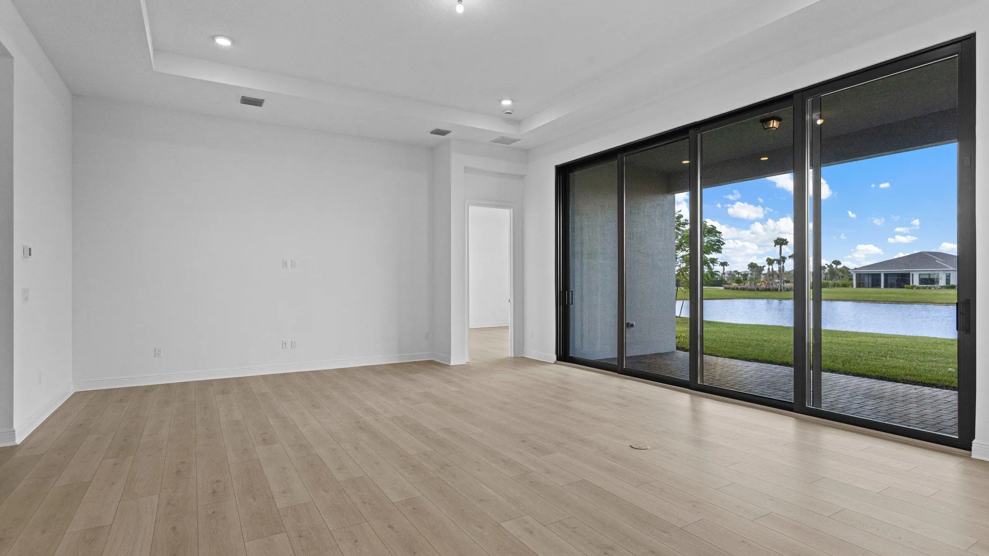 Property Slideshow image 15 of 50 | 5325 hutchinson way, Westlake, FL, 33470