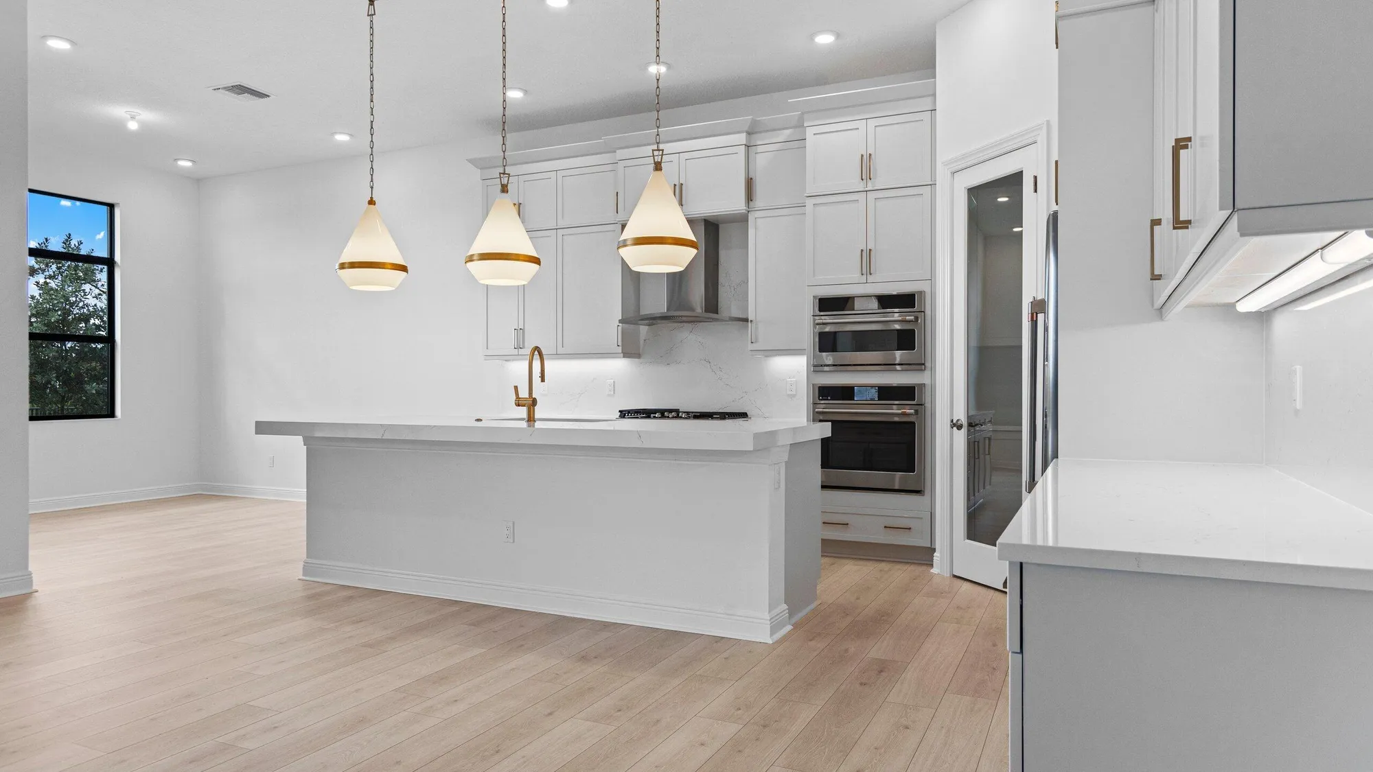 Property Slideshow image 2 of 50 | 5325 hutchinson way, Westlake, FL, 33470