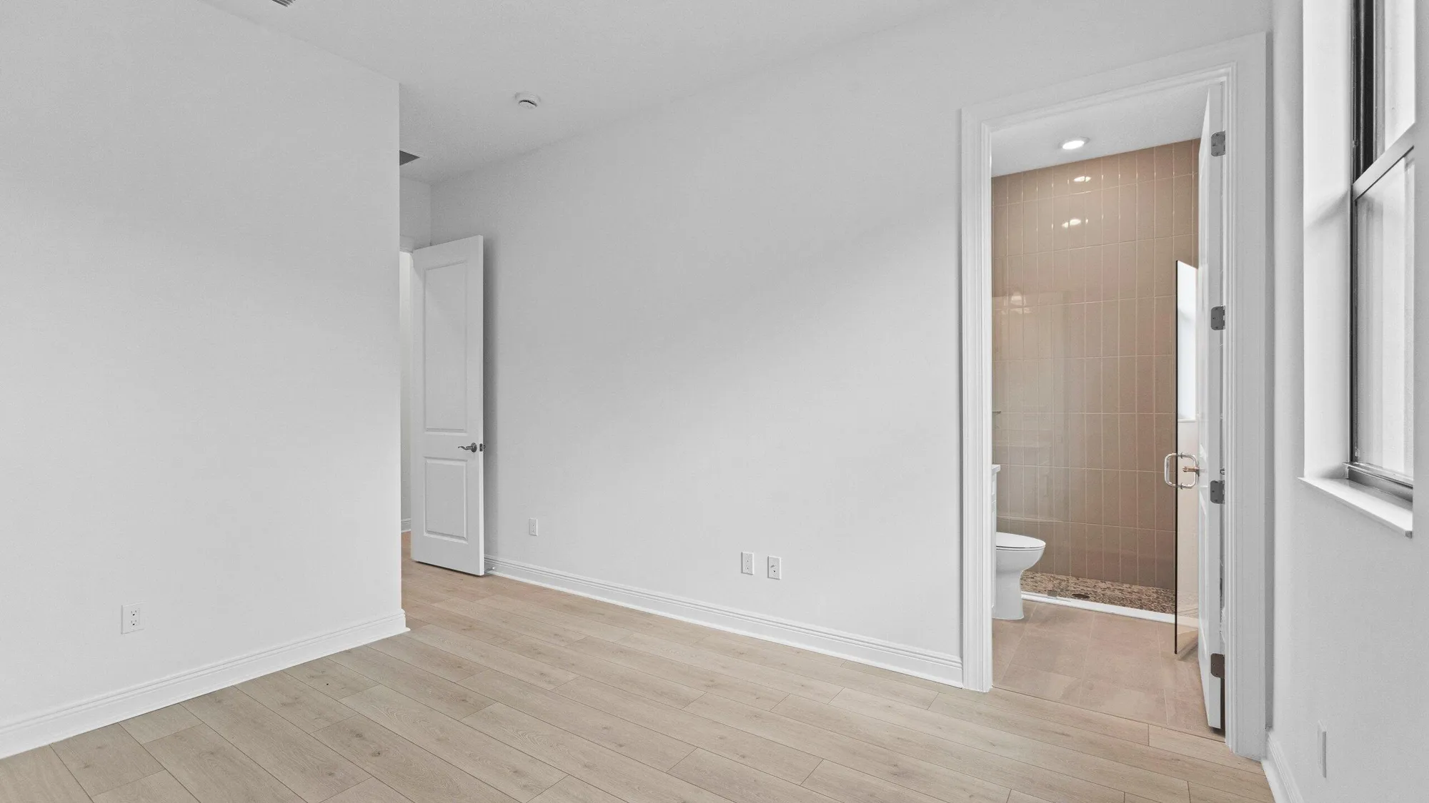 Property Slideshow image 21 of 50 | 5325 hutchinson way, Westlake, FL, 33470