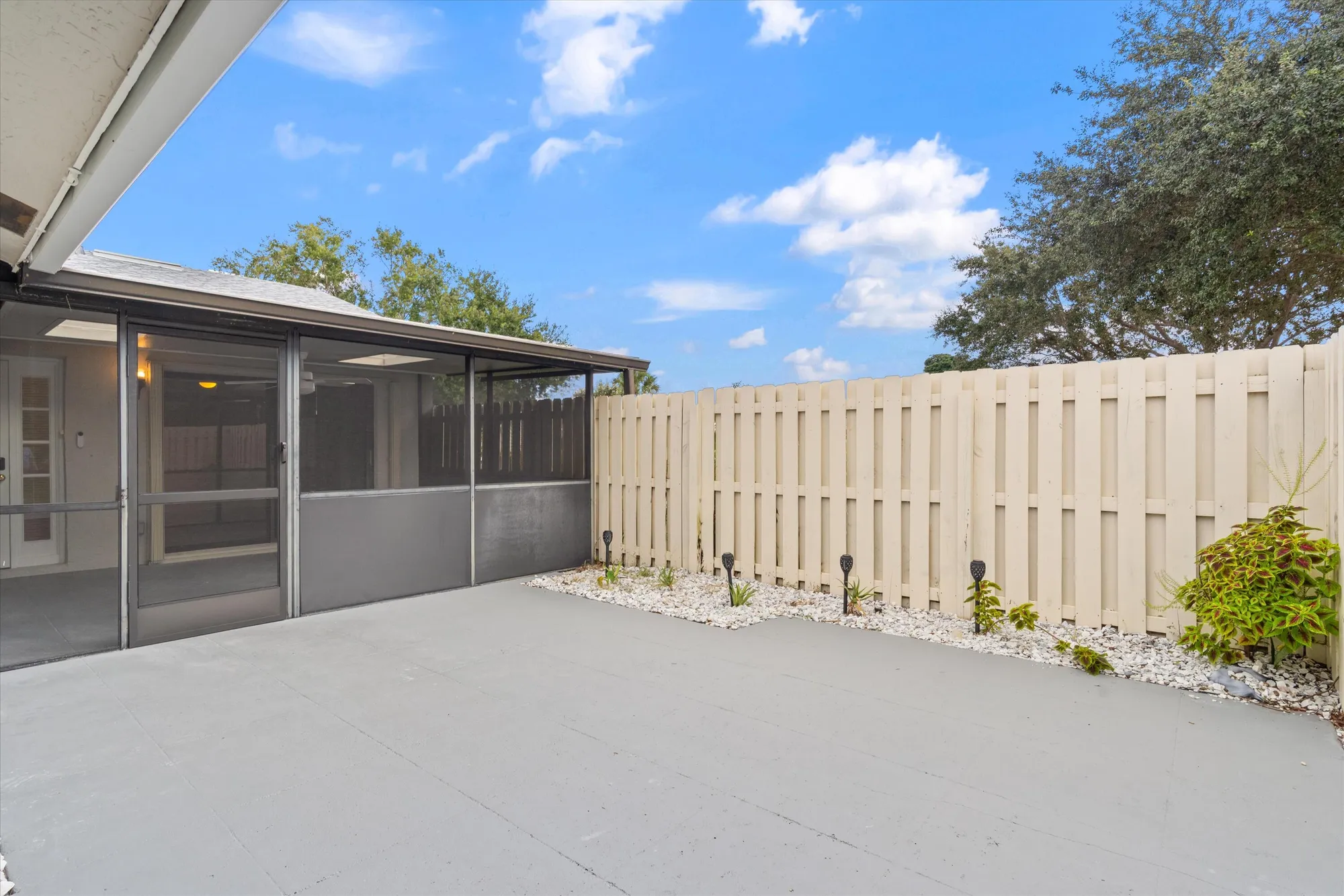 Property Slideshow image 2 of 33 | 922 nw 30th ave d, Delray Beach, FL, 33445