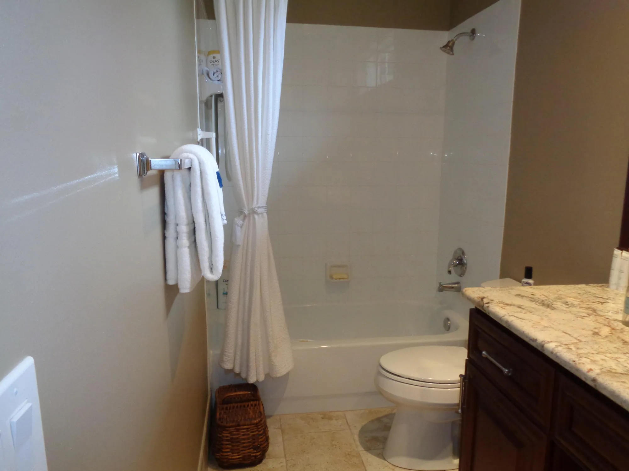 Property Slideshow image 20 of 30 | 6690 jog palm dr a, Boynton Beach, FL, 33437