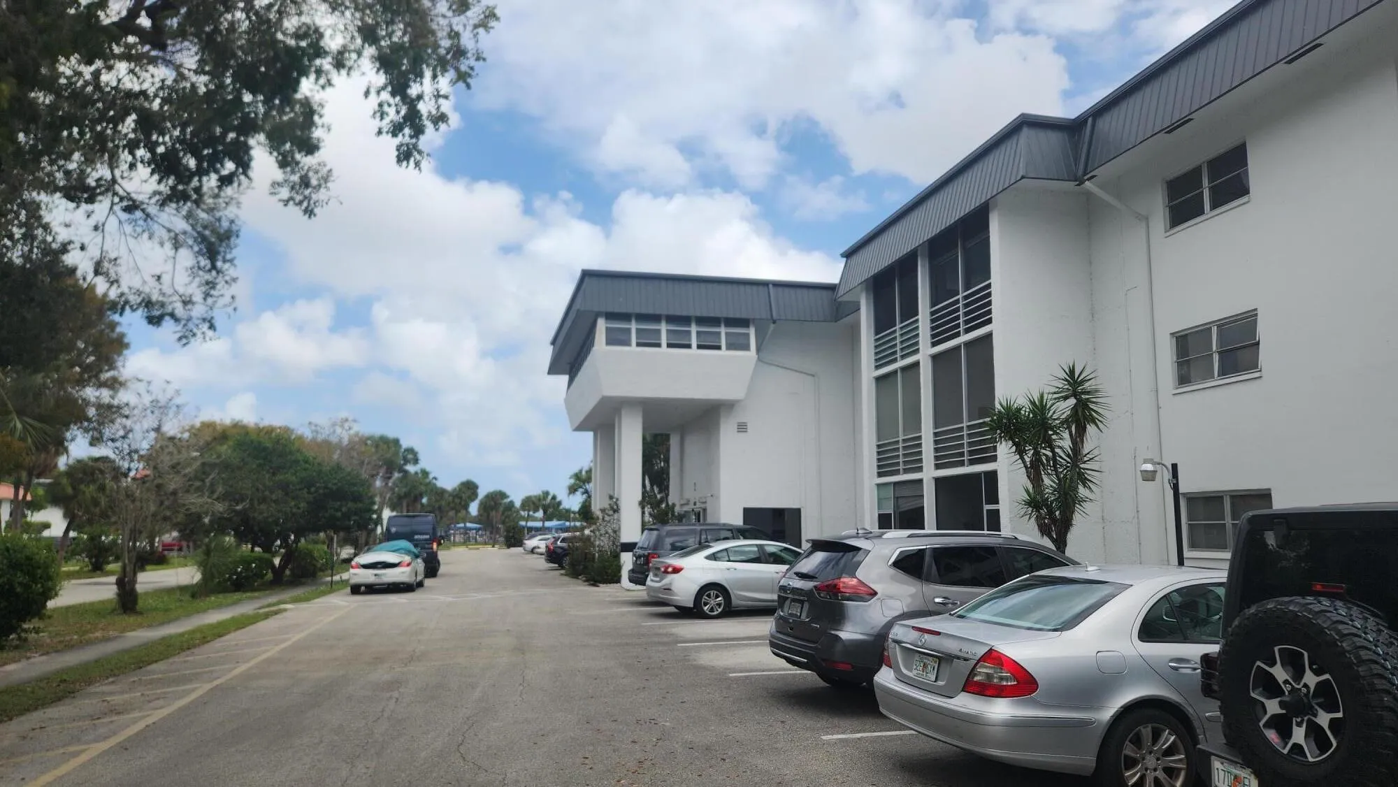 Property Slideshow image 1 of 32 | 4880 nw 22nd st ph, Lauderhill, FL, 33313