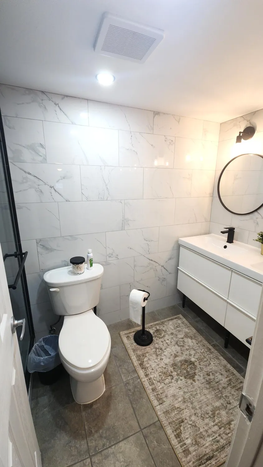 Property Slideshow image 18 of 32 | 4880 nw 22nd st ph, Lauderhill, FL, 33313