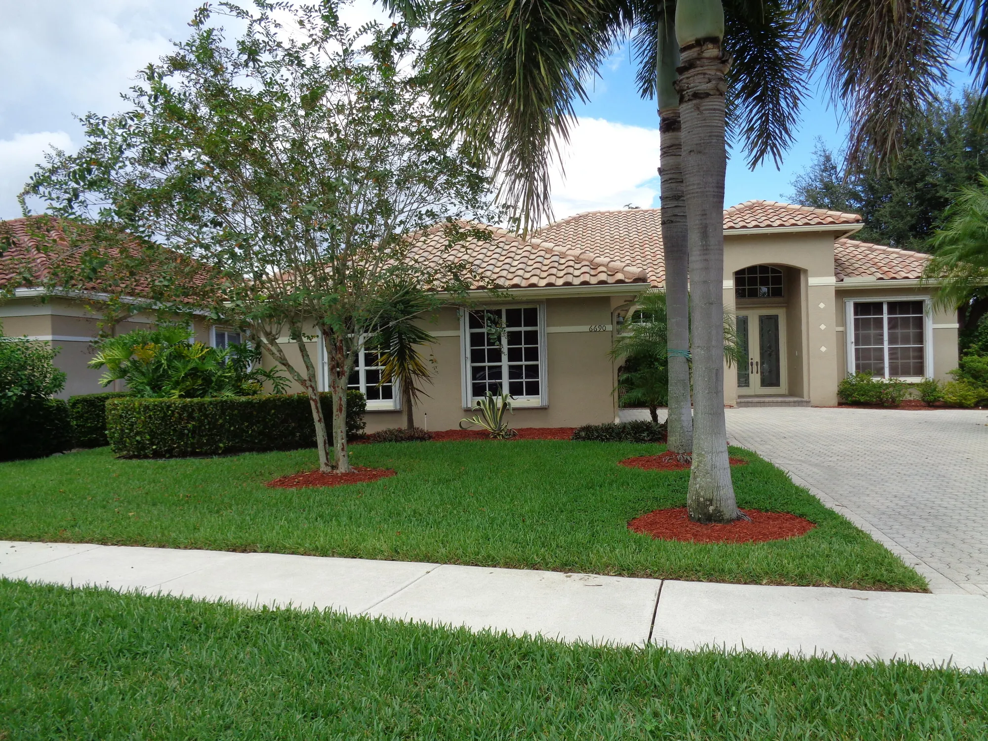 Property Slideshow image 1 of 30 | 6690 jog palm dr a, Boynton Beach, FL, 33437