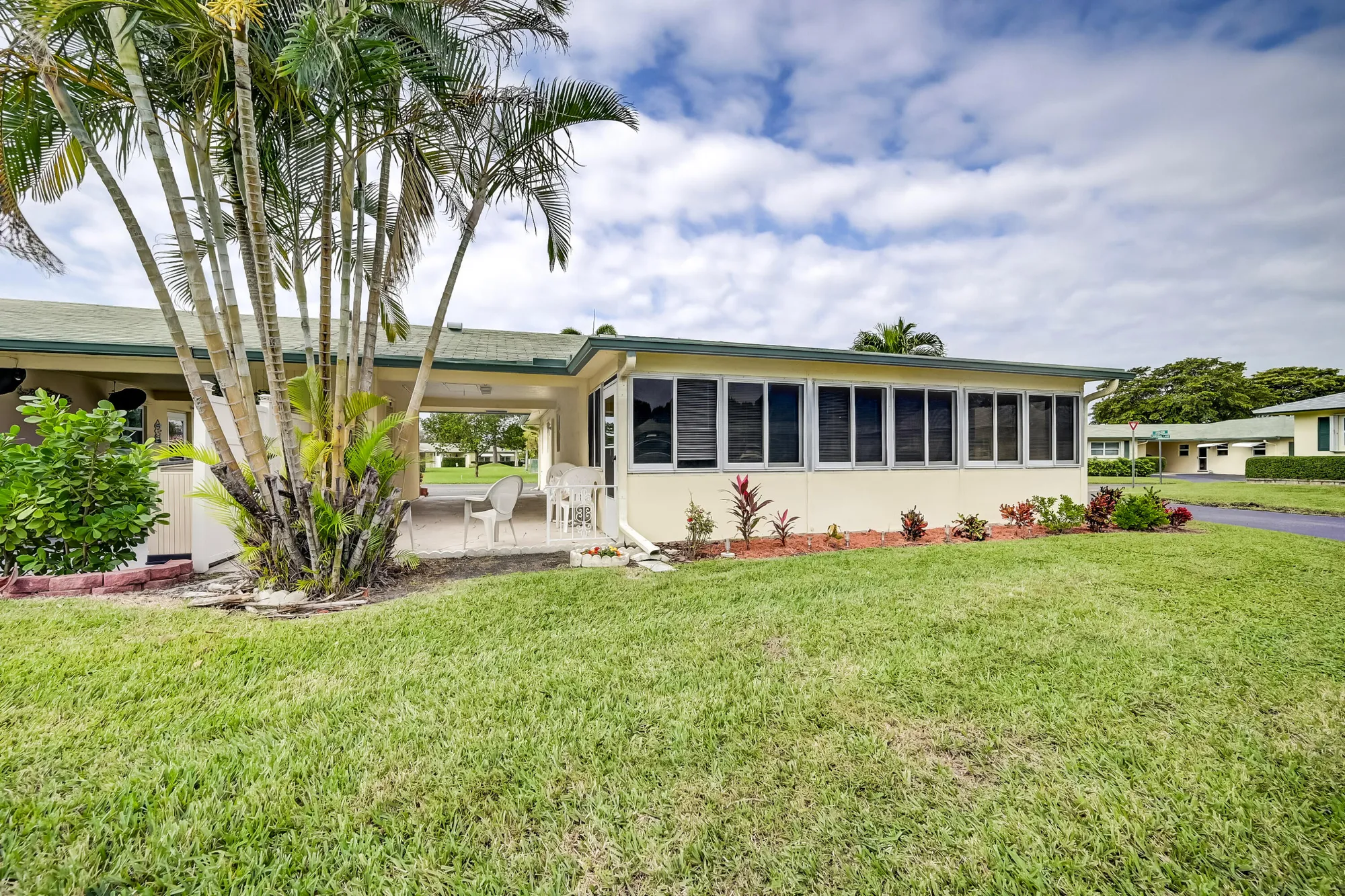 Property Slideshow image 24 of 38 | 227 cardinal ln, Delray Beach, FL, 33445