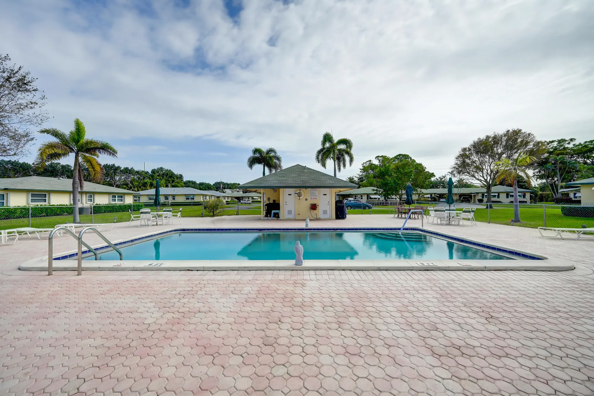 Property Slideshow image 28 of 38 | 227 cardinal ln, Delray Beach, FL, 33445
