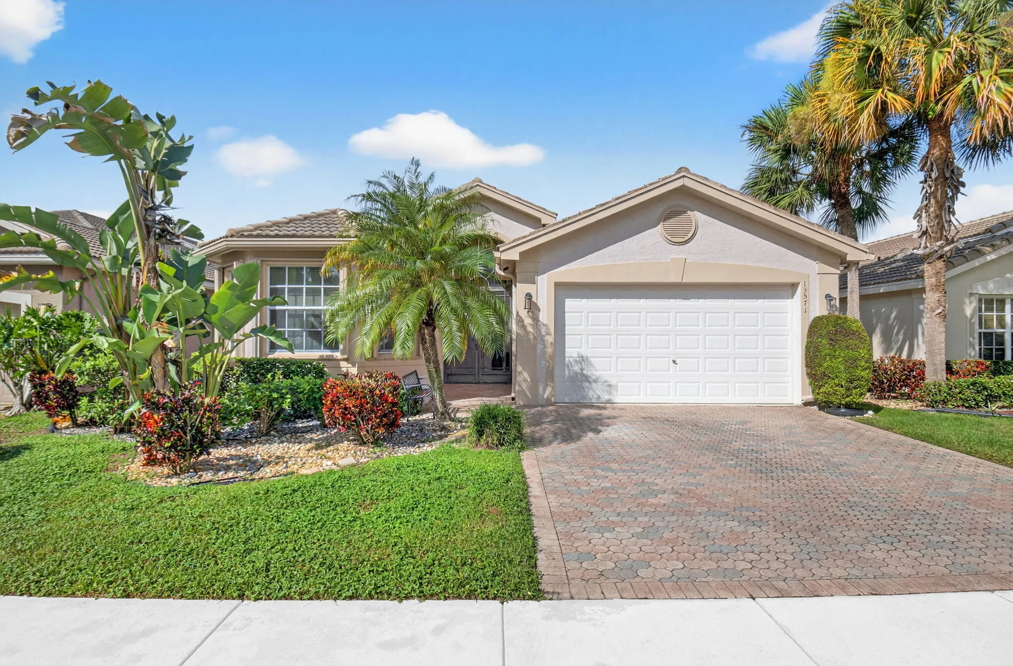 Property Slideshow image 1 of 70 | 13571 morocca lake ln, Delray Beach, FL, 33446