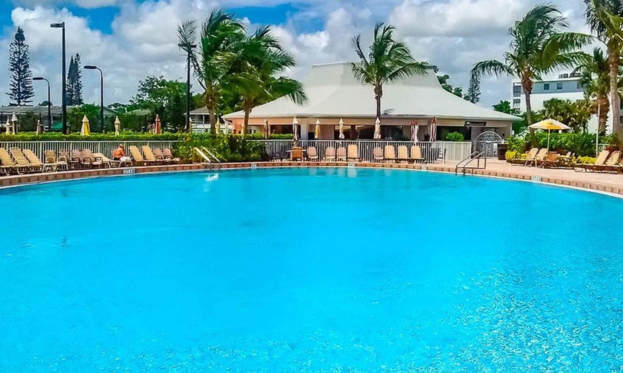 Property Slideshow image 56 of 57 | 4102 oakridge v, Deerfield Beach, FL, 33442