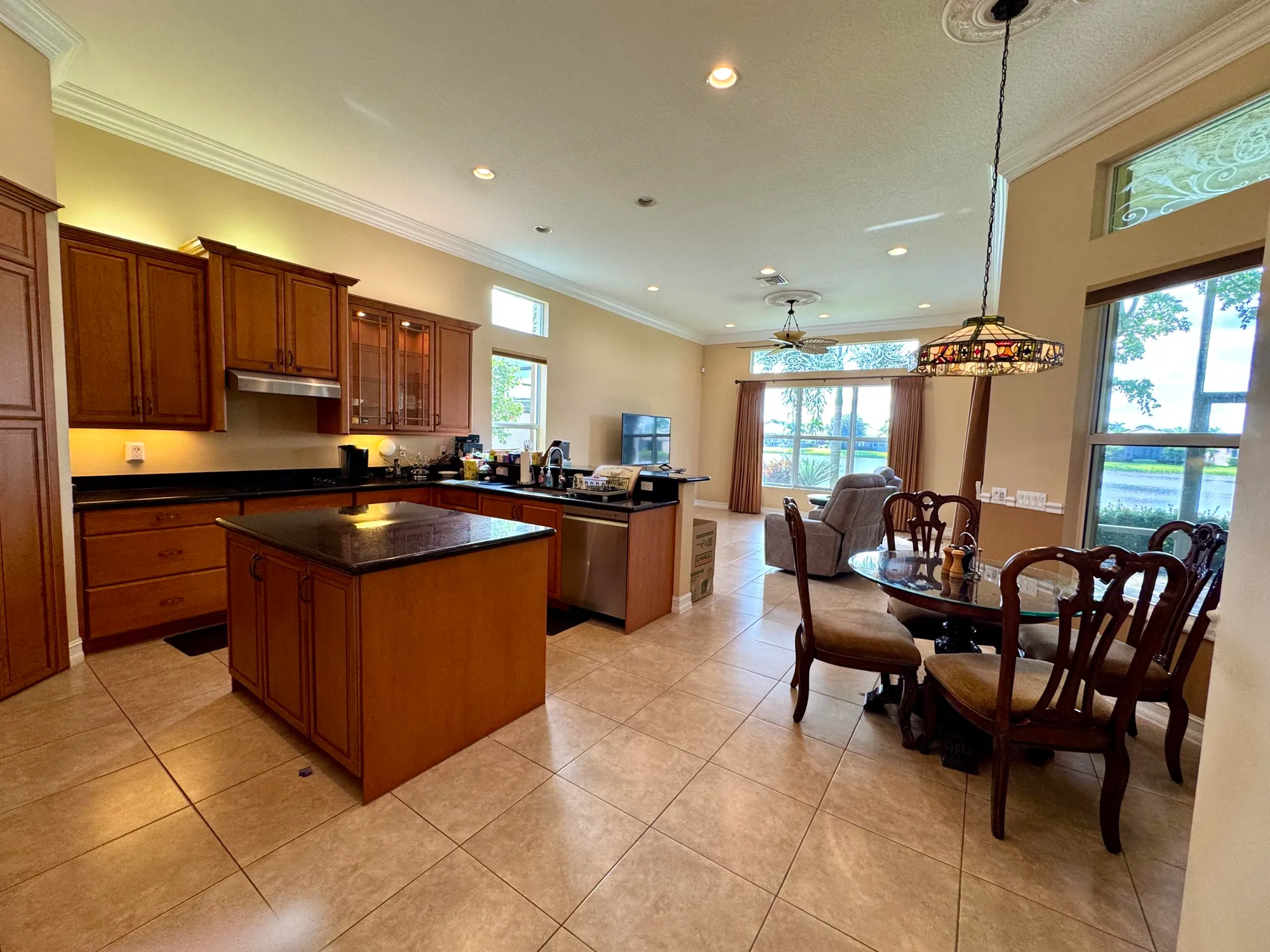 Property Slideshow image 12 of 37 | 10605 montrose bay ave, Boynton Beach, FL, 33473
