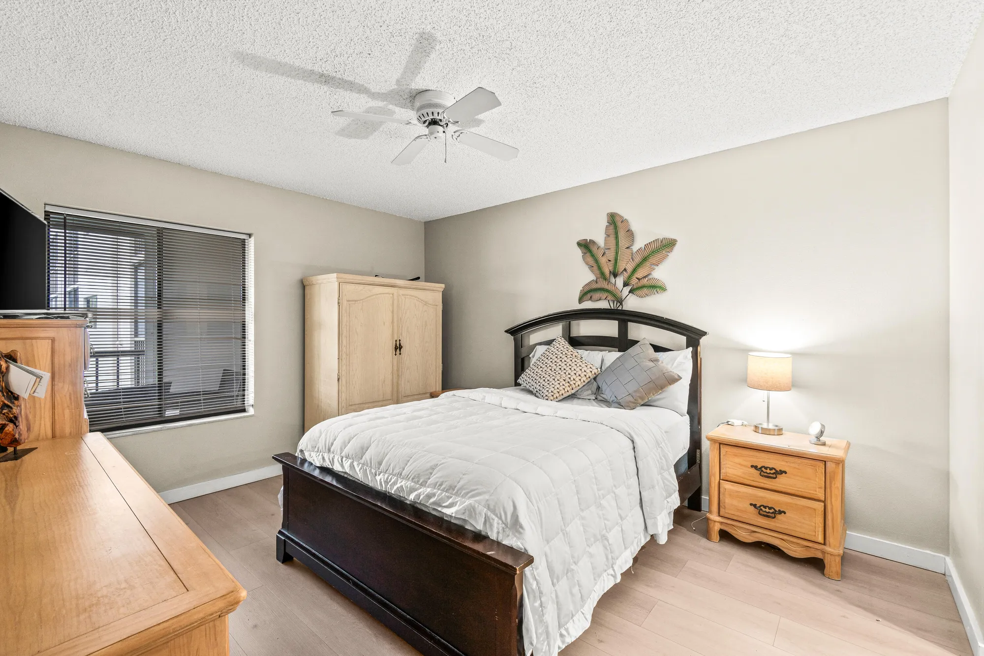 Property Slideshow image 21 of 30 | 5370 las verdes cir apt 209, Delray Beach, FL, 33484