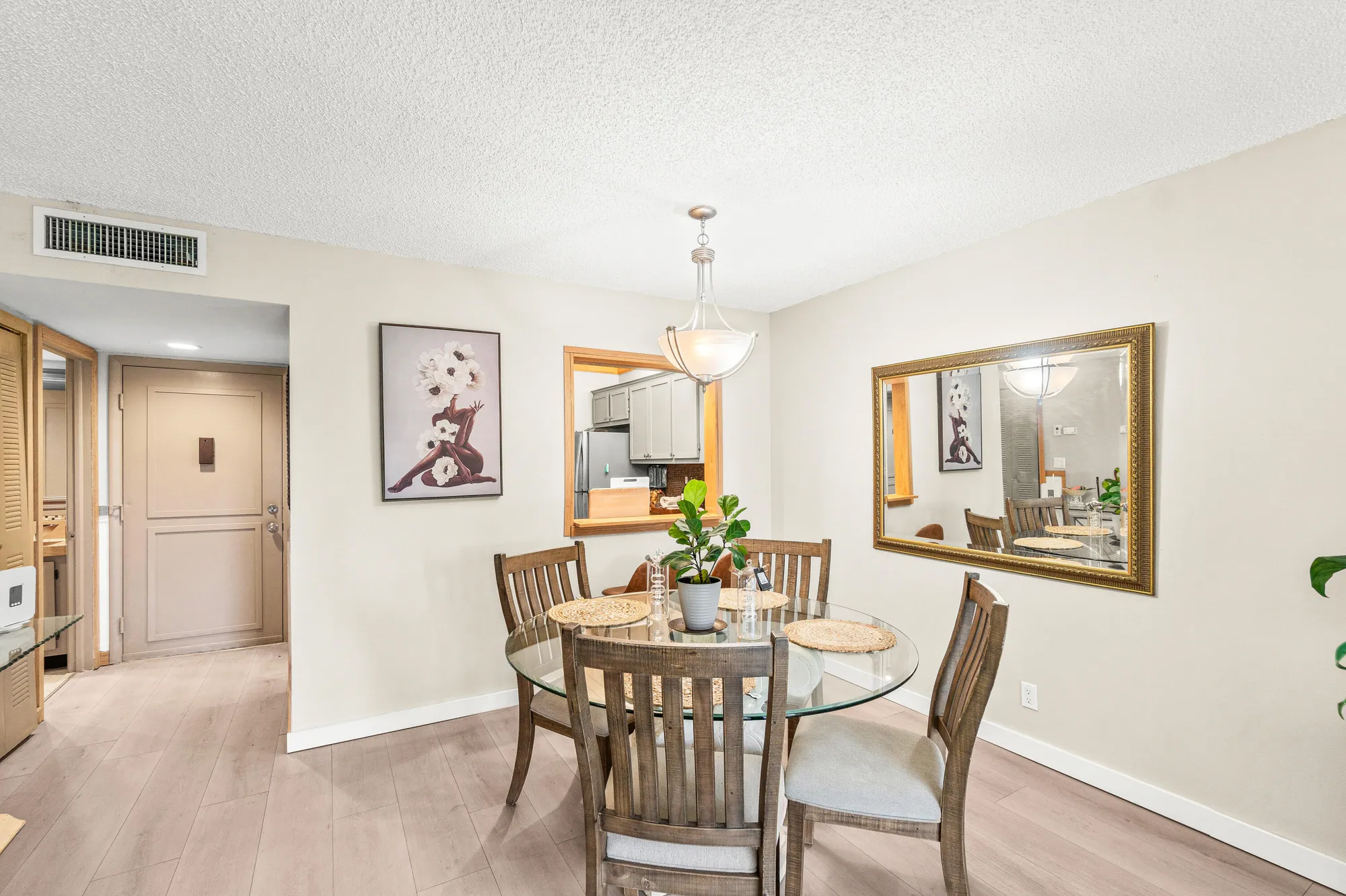 Property Slideshow image 9 of 30 | 5370 las verdes cir apt 209, Delray Beach, FL, 33484