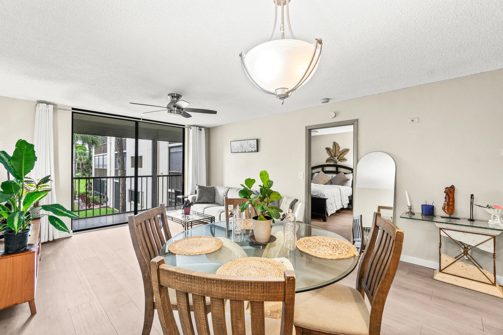 Property Slideshow image 16 of 30 | 5370 las verdes cir apt 209, Delray Beach, FL, 33484