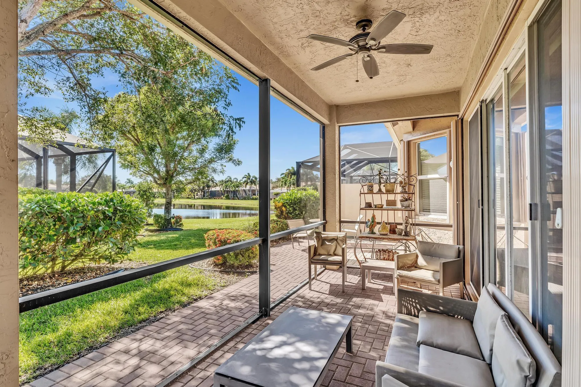 Property Slideshow image 36 of 71 | 9062 meridian view isle, Boynton Beach, FL, 33473