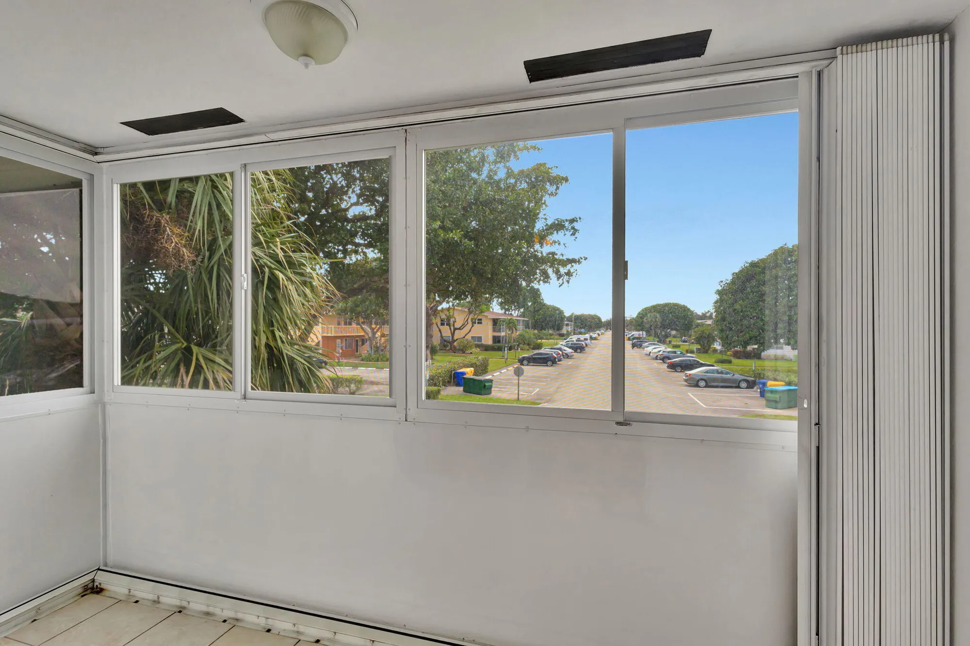Property Slideshow image 16 of 34 | 162 coventry g, West Palm Beach, FL, 33417