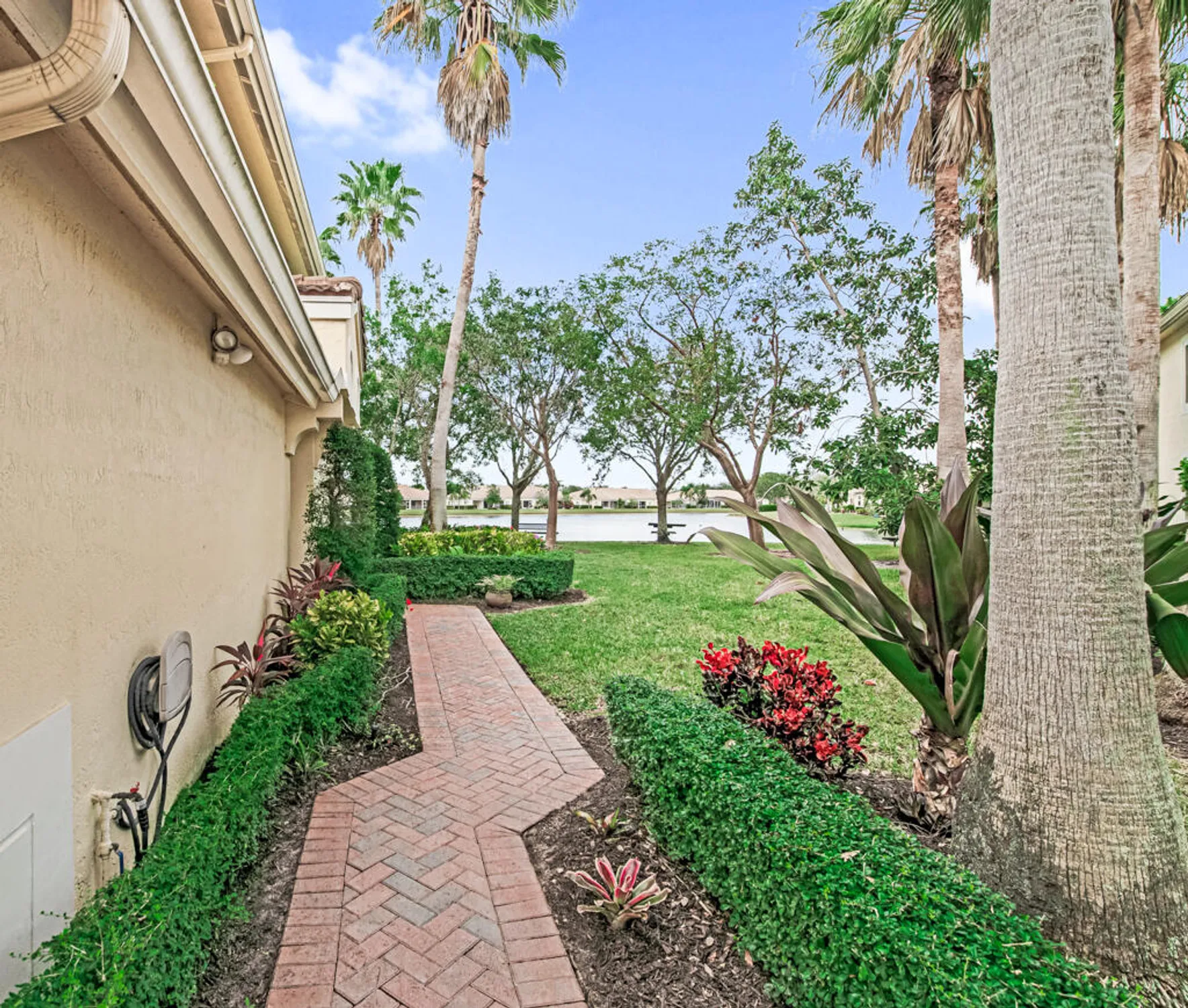 Property Slideshow image 6 of 64 | 9773 bowline dr 203, West Palm Beach, FL, 33411