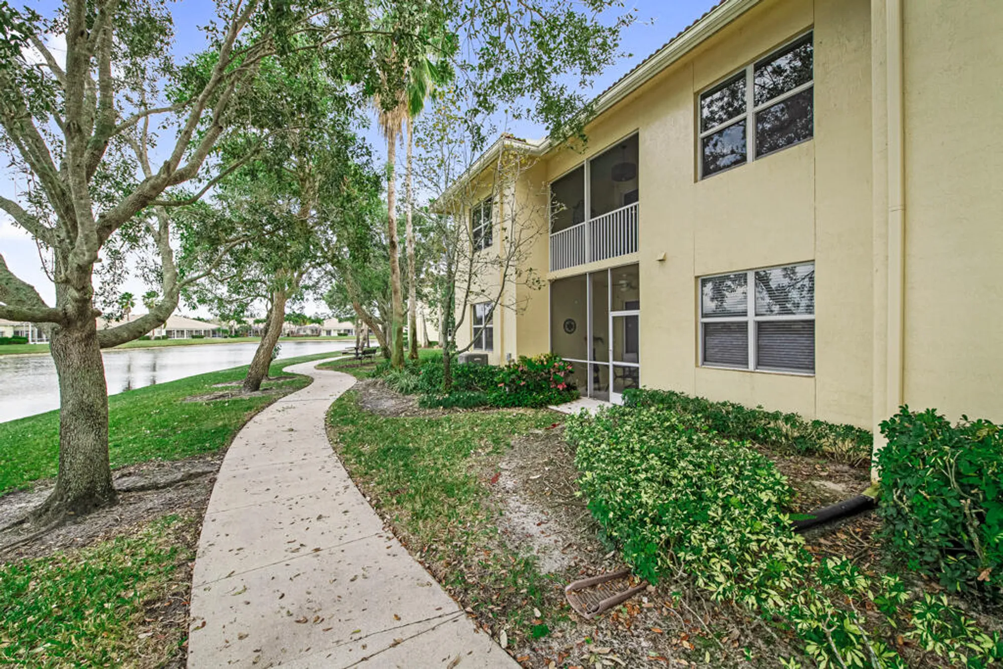 Property Slideshow image 8 of 64 | 9773 bowline dr 203, West Palm Beach, FL, 33411