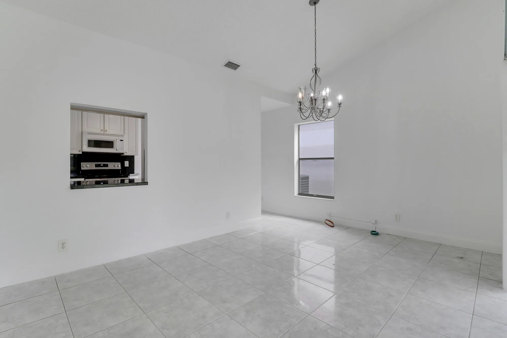Property Slideshow image 15 of 56 | 5695 lakeview mews dr, Boynton Beach, FL, 33437