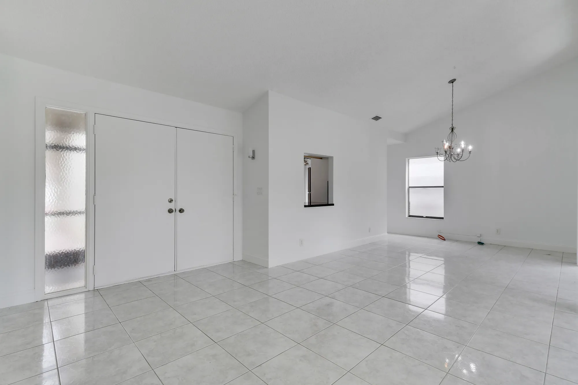 Property Slideshow image 7 of 56 | 5695 lakeview mews dr, Boynton Beach, FL, 33437