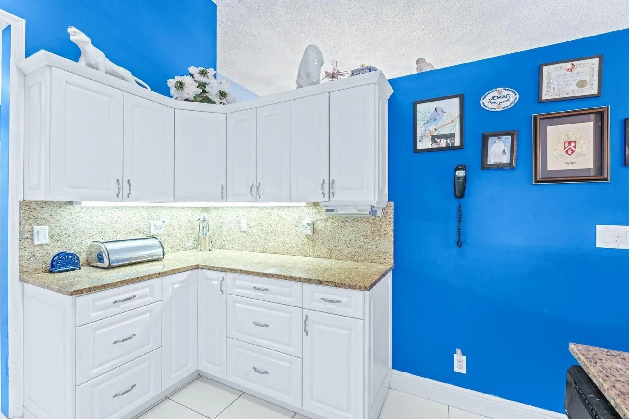 Property Slideshow image 5 of 22 | 8261 lake cypress rd, Lake Worth, FL, 33467