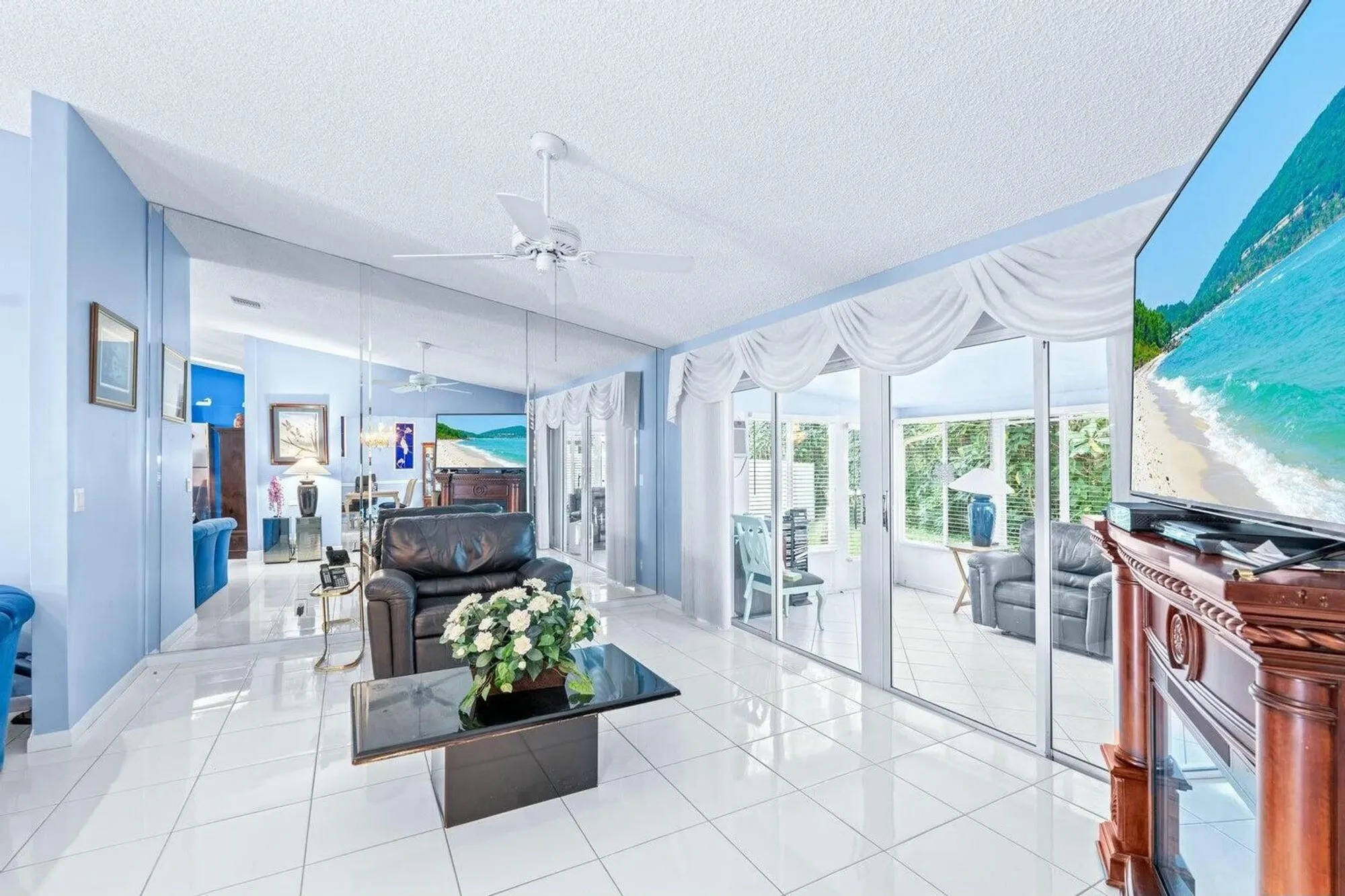 Property Slideshow image 8 of 22 | 8261 lake cypress rd, Lake Worth, FL, 33467