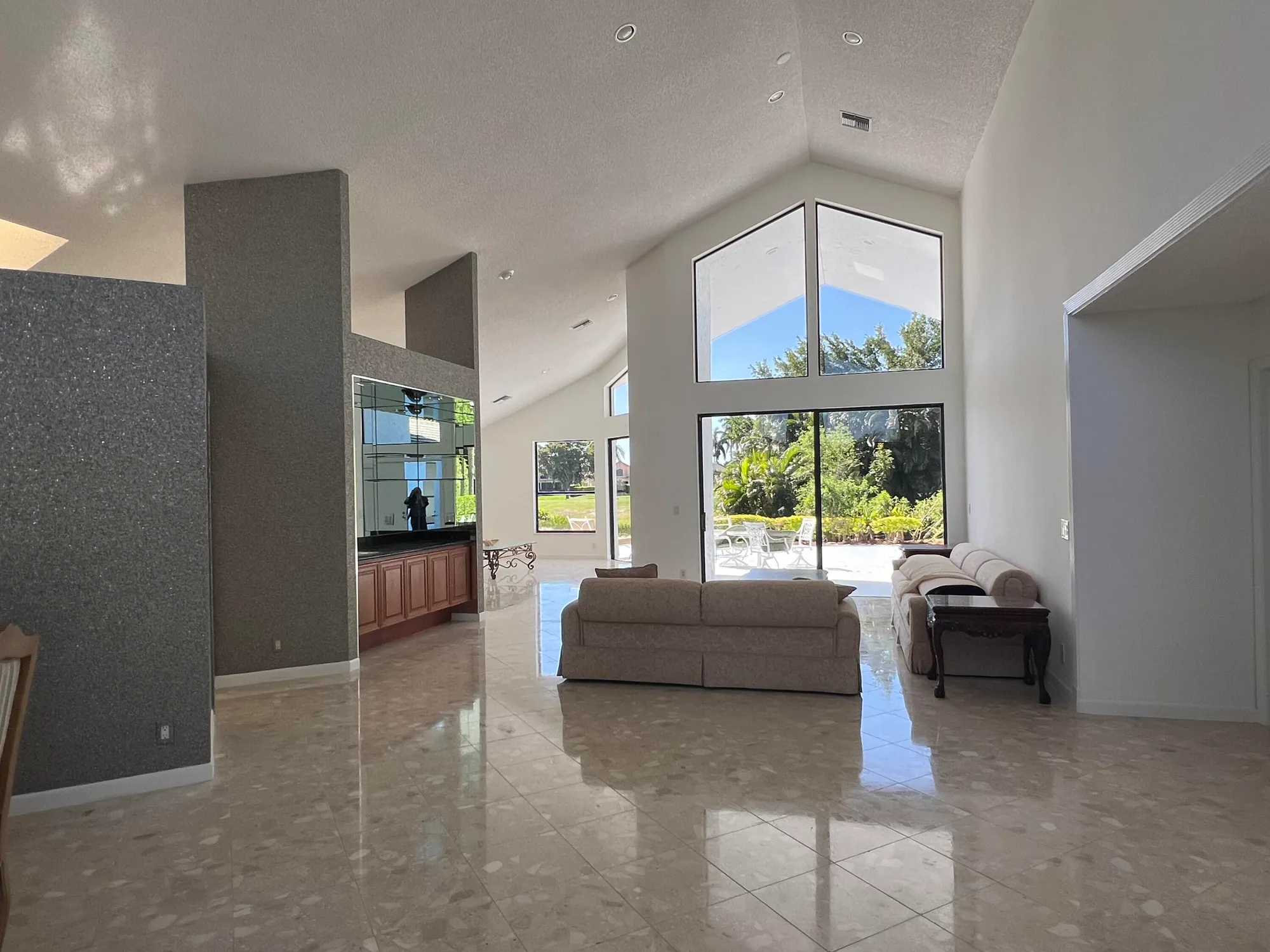 Property Slideshow image 4 of 26 | 11528 victoria dr, Boynton Beach, FL, 33437