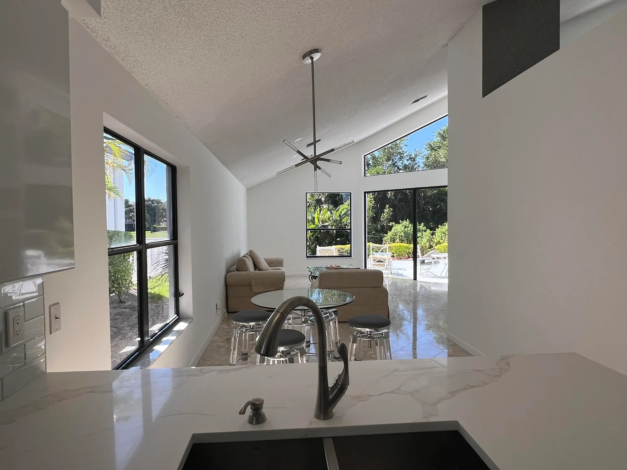 Property Slideshow image 13 of 26 | 11528 victoria dr, Boynton Beach, FL, 33437