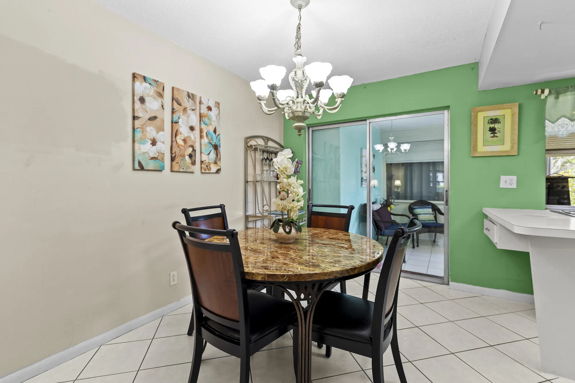 Property Slideshow image 9 of 43 | 1500 nw 70th ln, Margate, FL, 33063