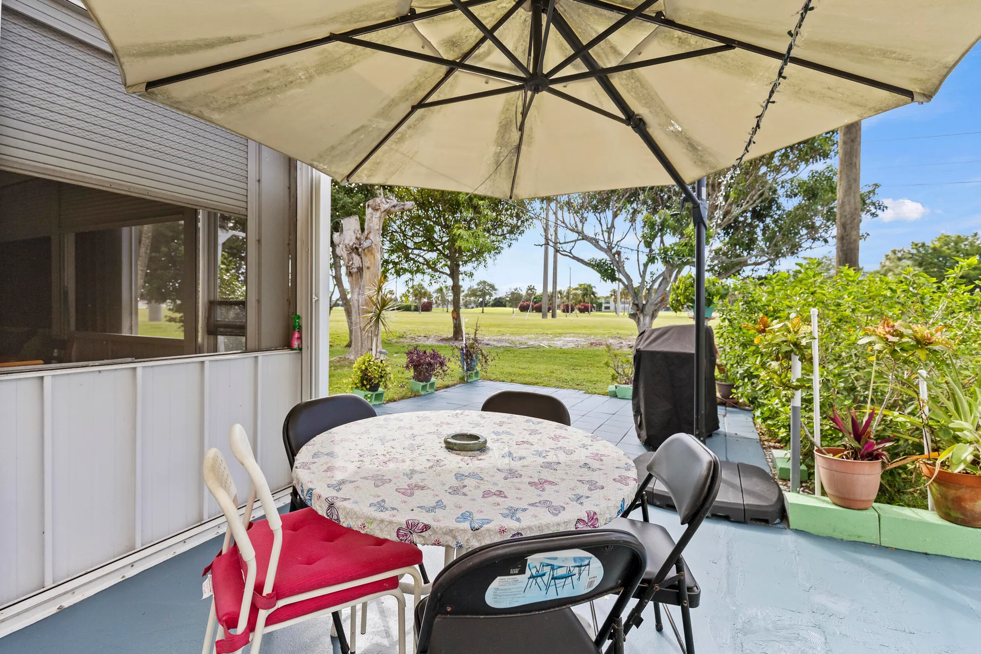 Property Slideshow image 28 of 43 | 1500 nw 70th ln, Margate, FL, 33063