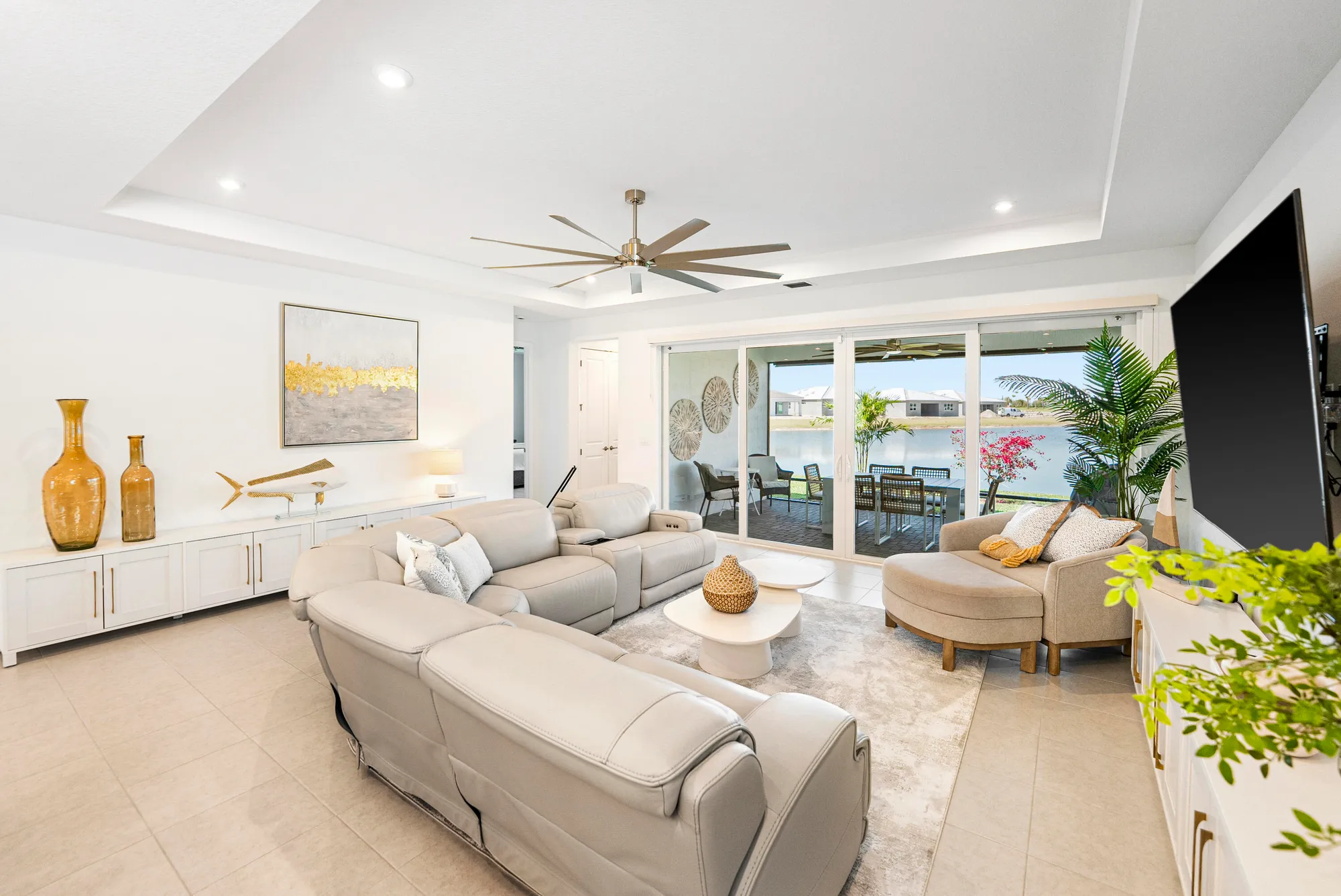 Property Slideshow image 13 of 51 | 11994 sw toulon st, Port Saint Lucie, FL, 34987