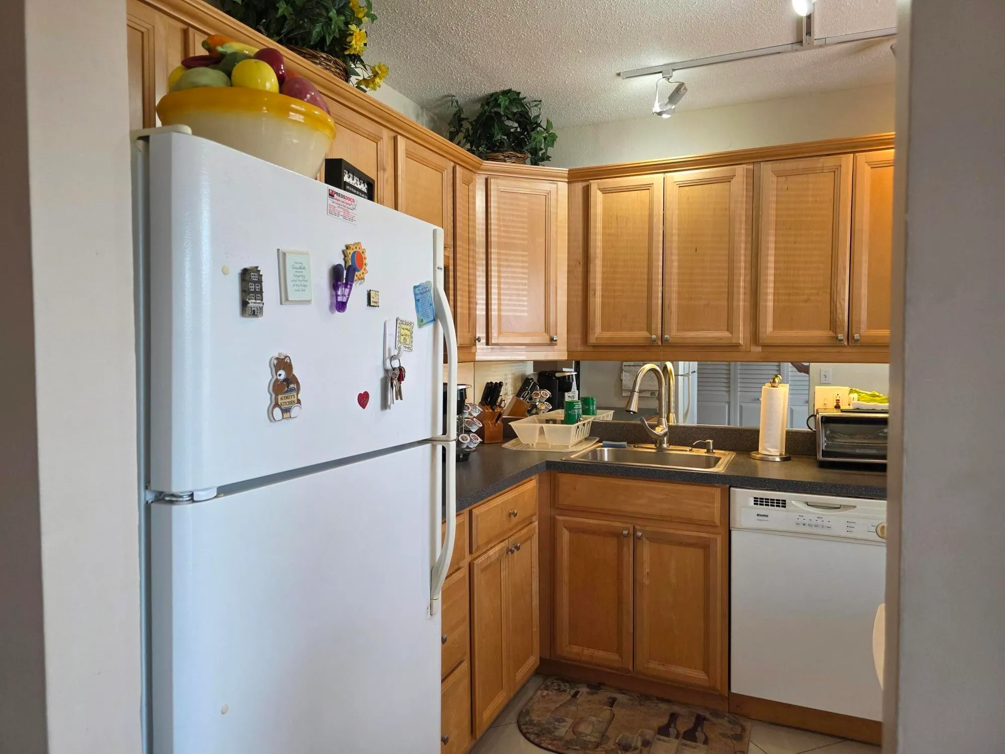 Property Slideshow image 3 of 31 | 3 abbey ln apt 103, Delray Beach, FL, 33446