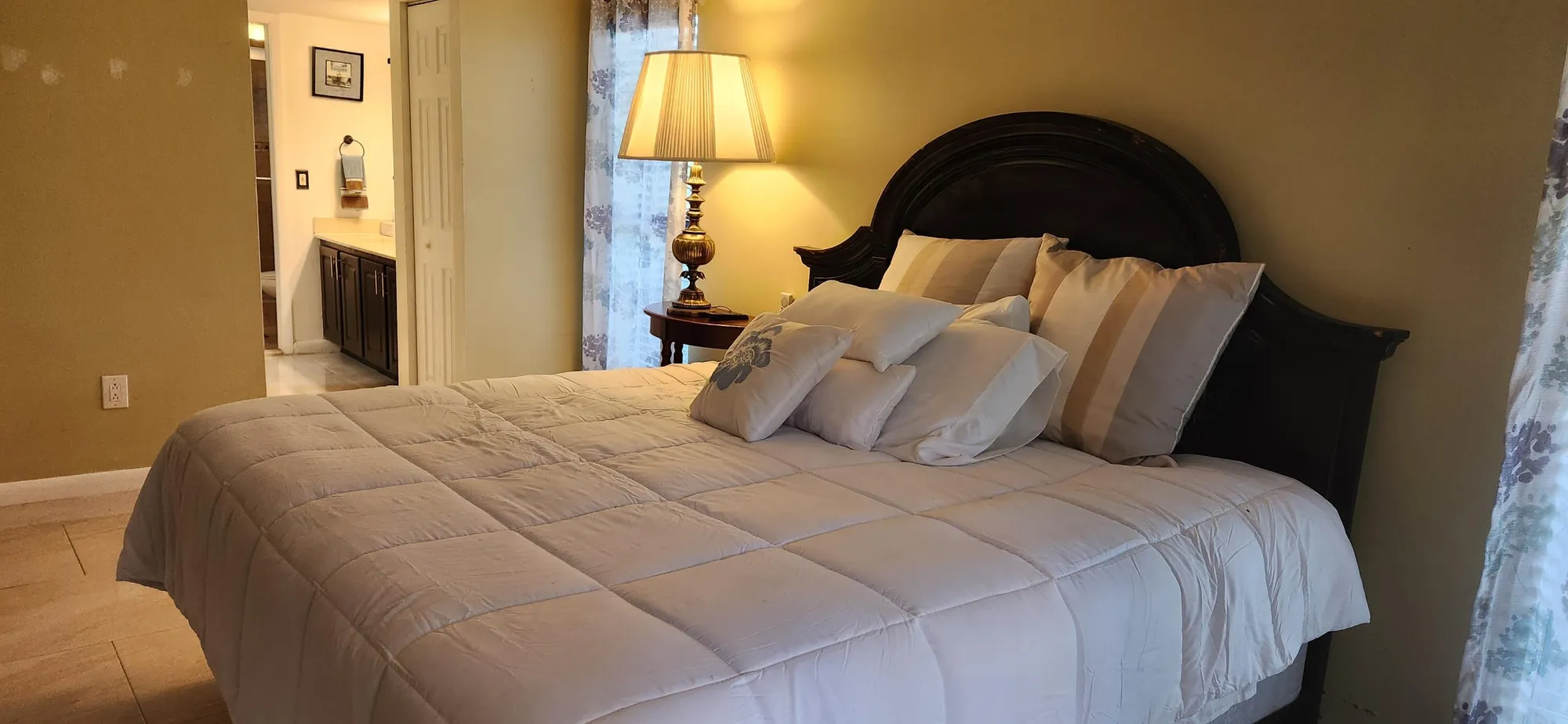 Property Slideshow image 9 of 15 | 7855 willow spring dr apt 711, Lake Worth, FL, 33467