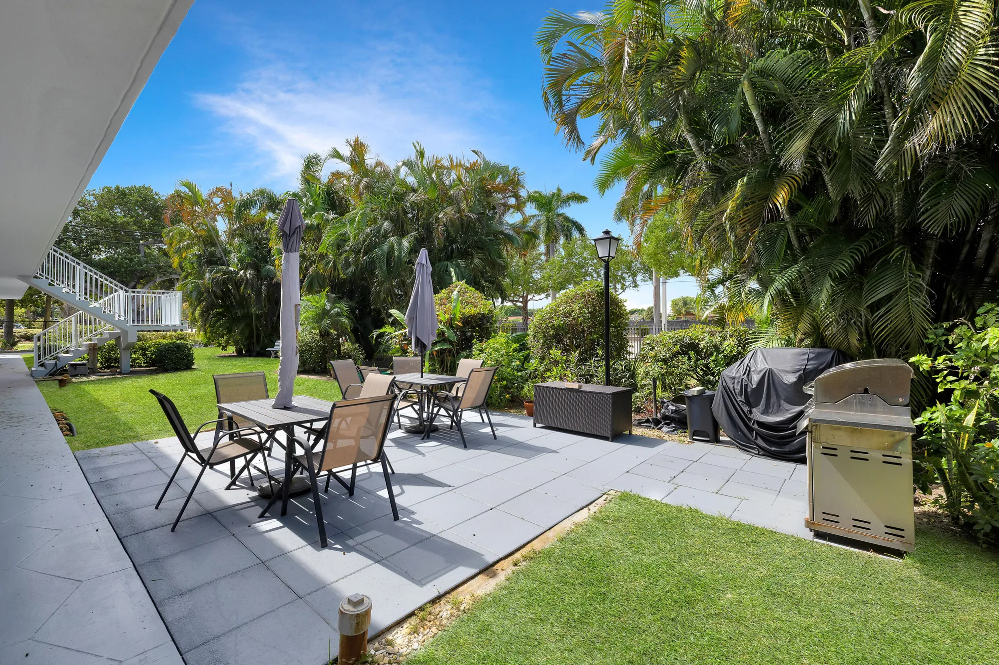 Property Slideshow image 13 of 25 | 2542 s federal hwy apt 17, Boynton Beach, FL, 33435