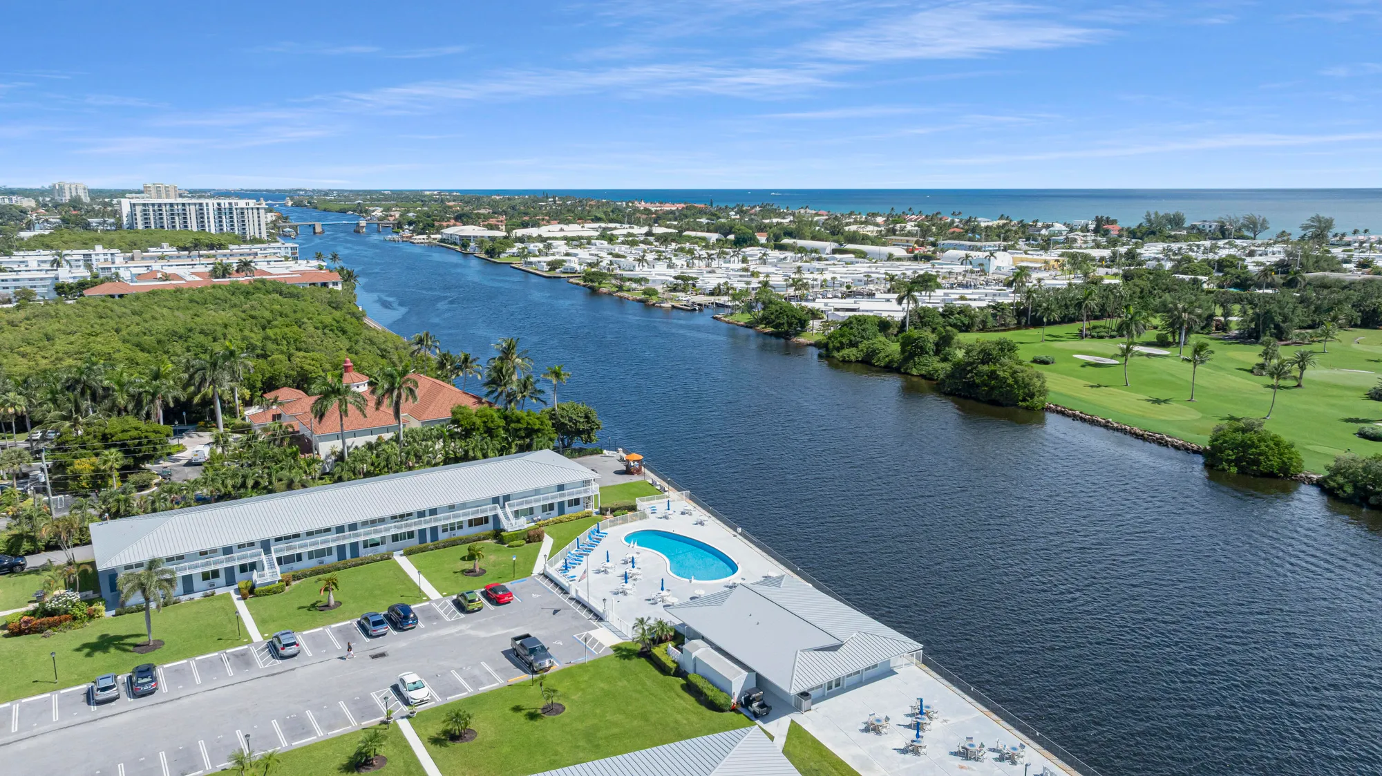 Property Slideshow image 17 of 25 | 2542 s federal hwy apt 17, Boynton Beach, FL, 33435