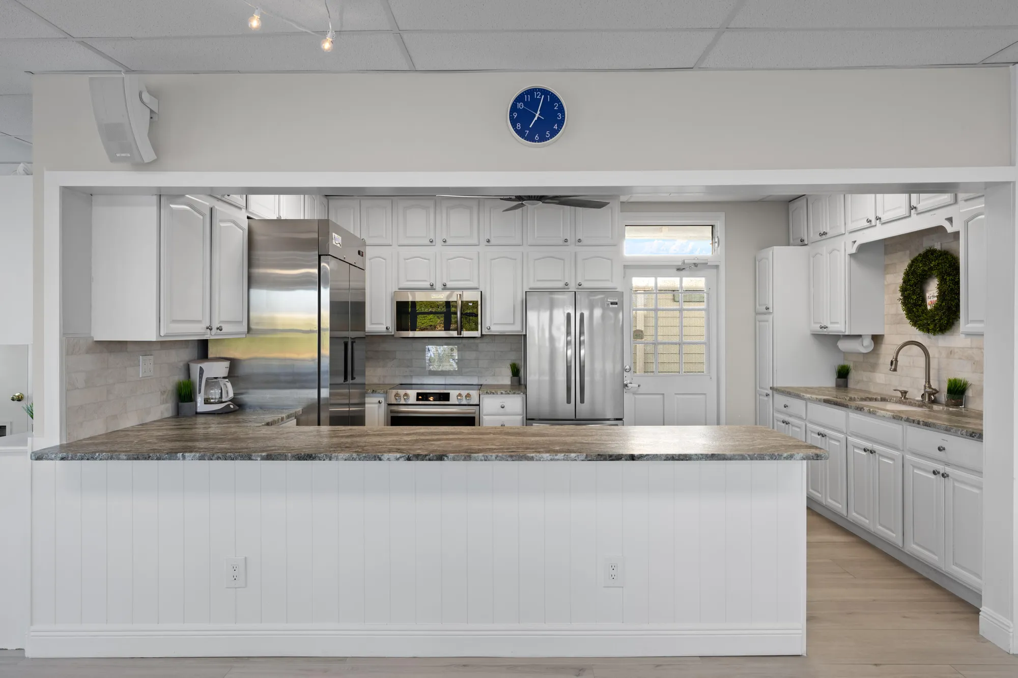 Property Slideshow image 20 of 25 | 2542 s federal hwy apt 17, Boynton Beach, FL, 33435