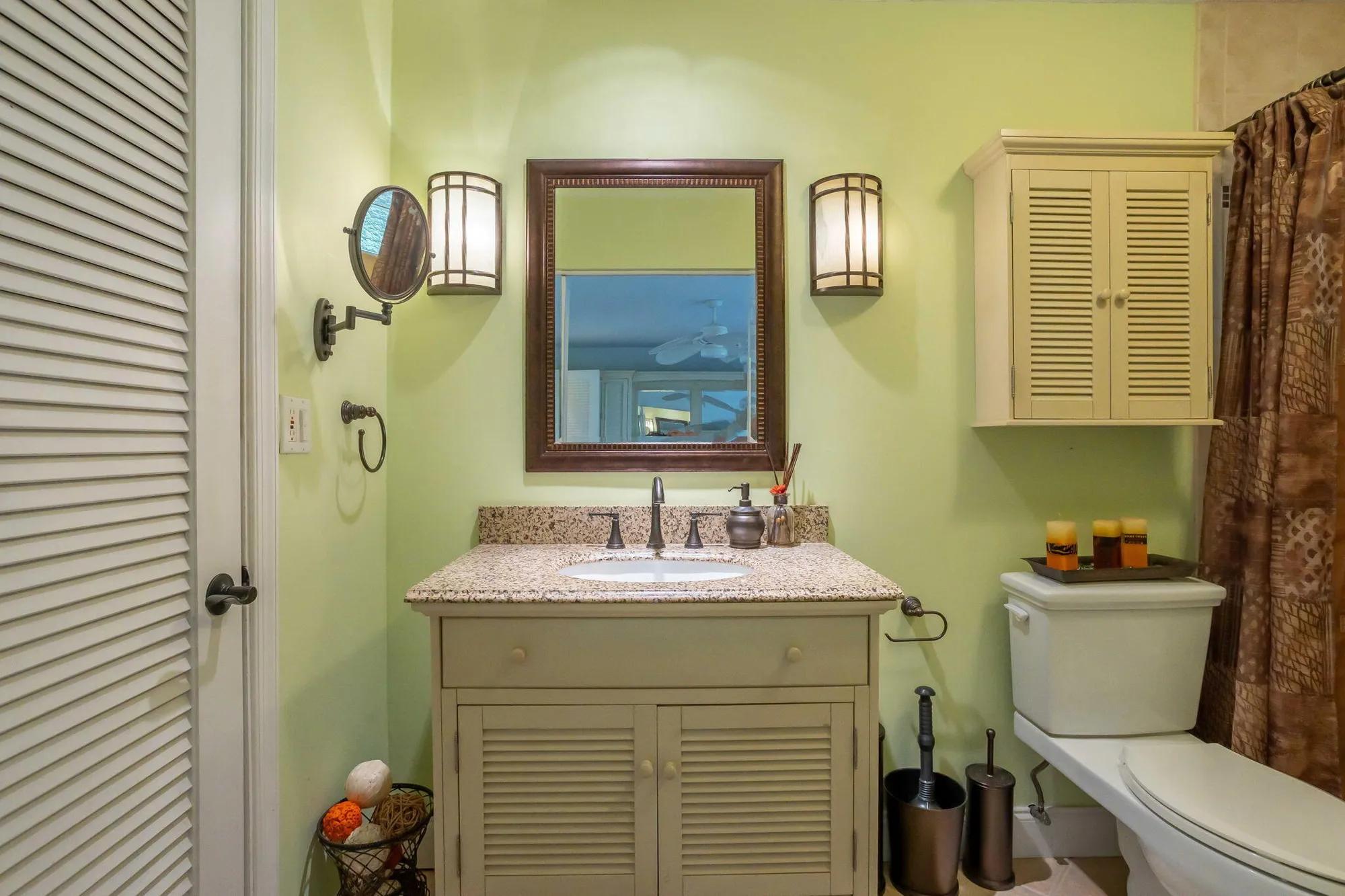 Property Slideshow image 12 of 20 | 250 high point ct b, Boynton Beach, FL, 33435