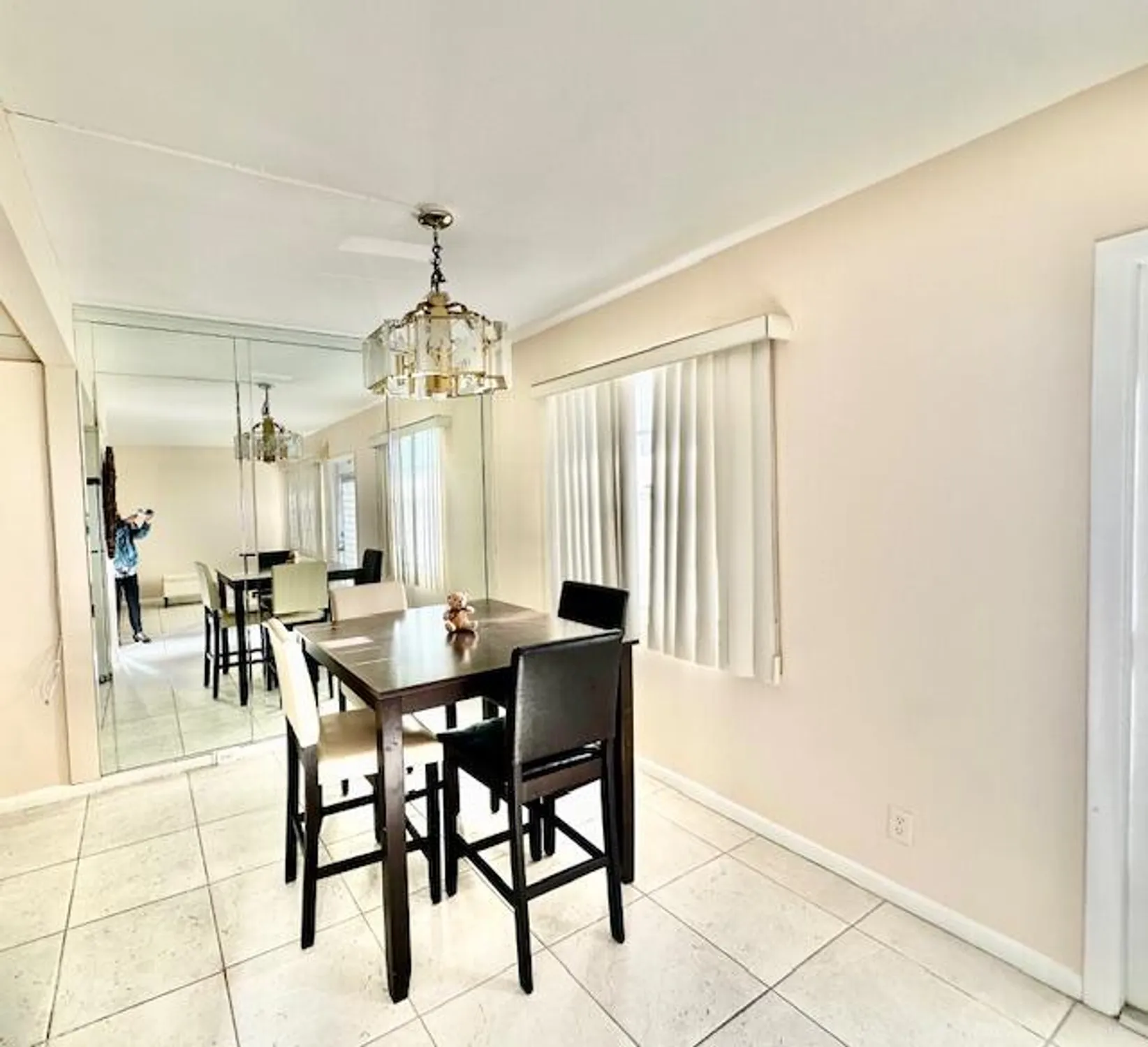 Property Slideshow image 3 of 50 | 3032 hythe b, Boca Raton, FL, 33434