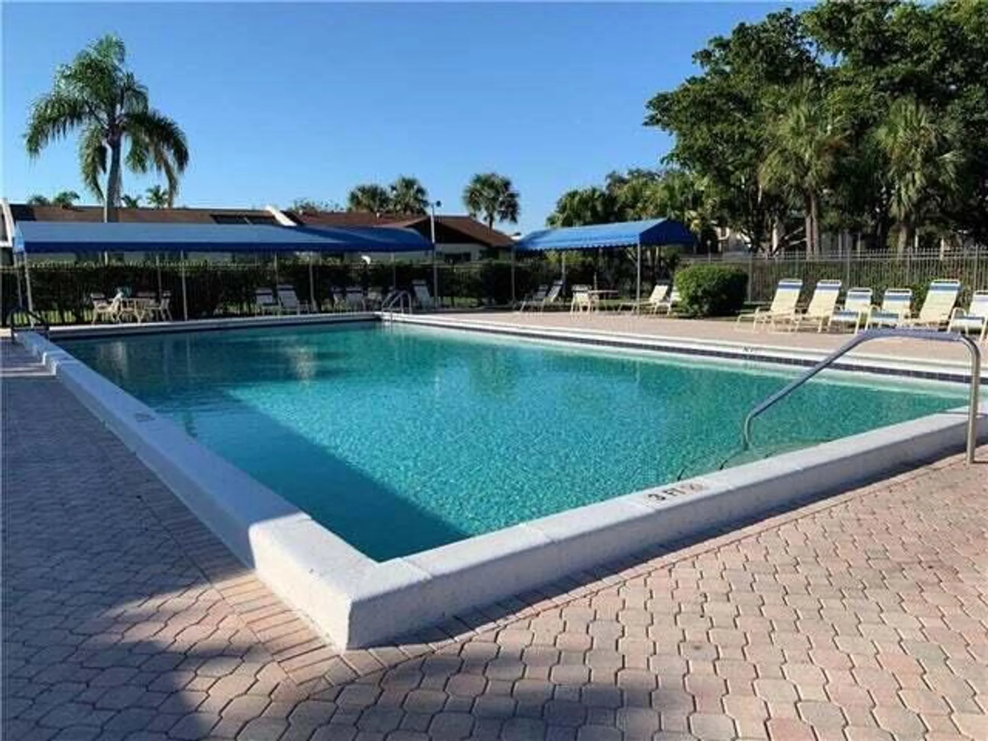 Property Slideshow image 25 of 32 | 5240 copperleaf cir, Delray Beach, FL, 33484