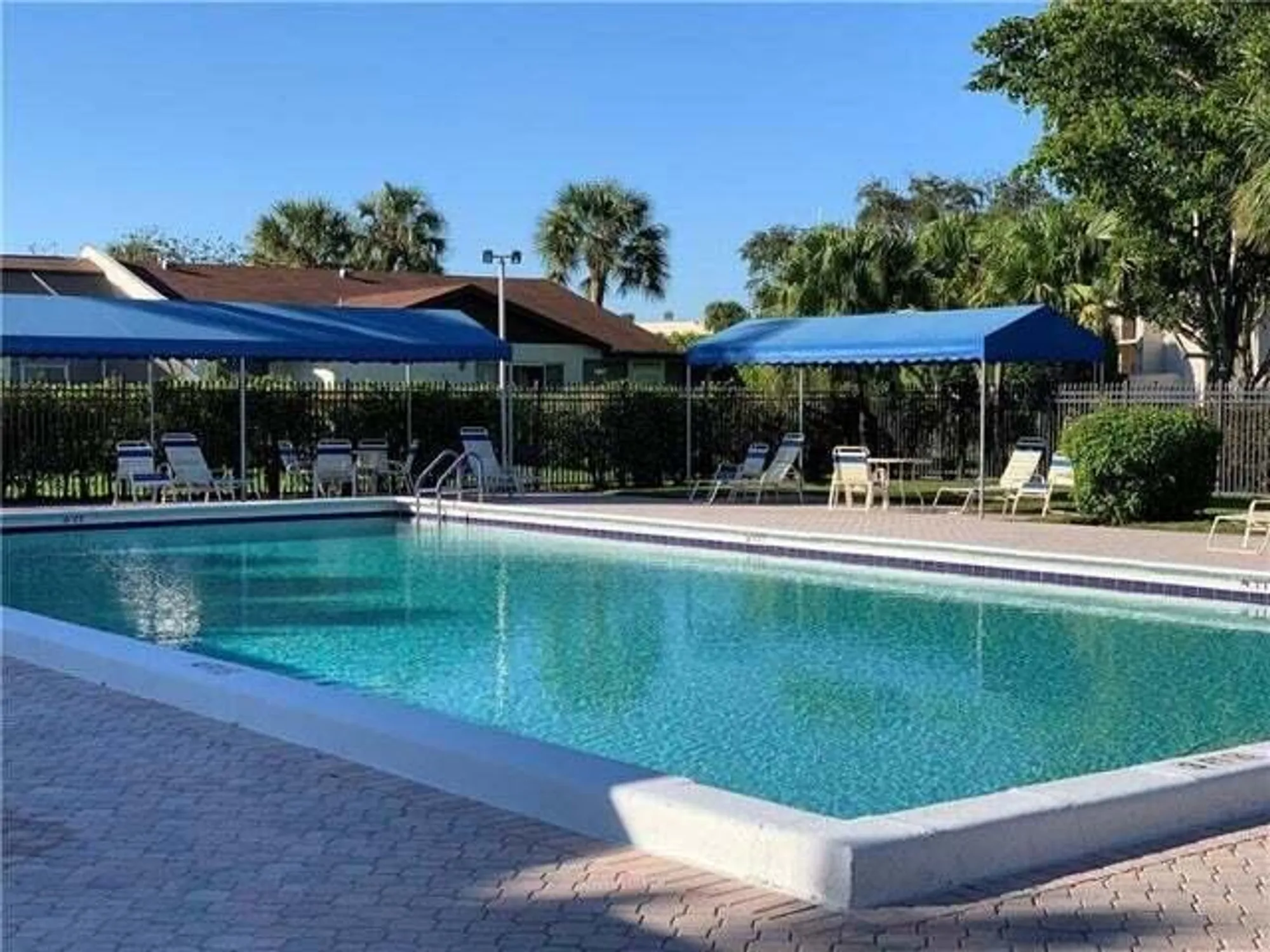 Property Slideshow image 26 of 32 | 5240 copperleaf cir, Delray Beach, FL, 33484
