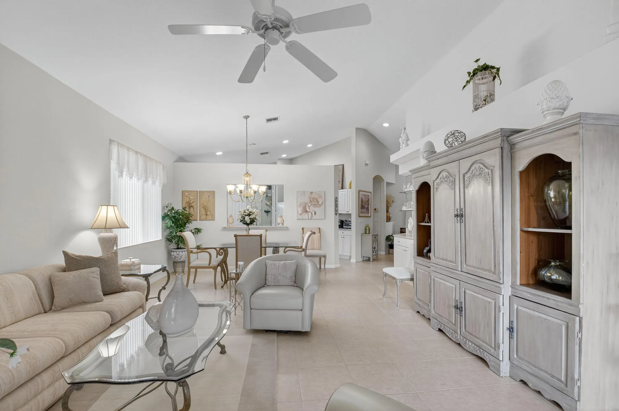 Property Slideshow image 14 of 63 | 8074 bellafiore way, Boynton Beach, FL, 33472