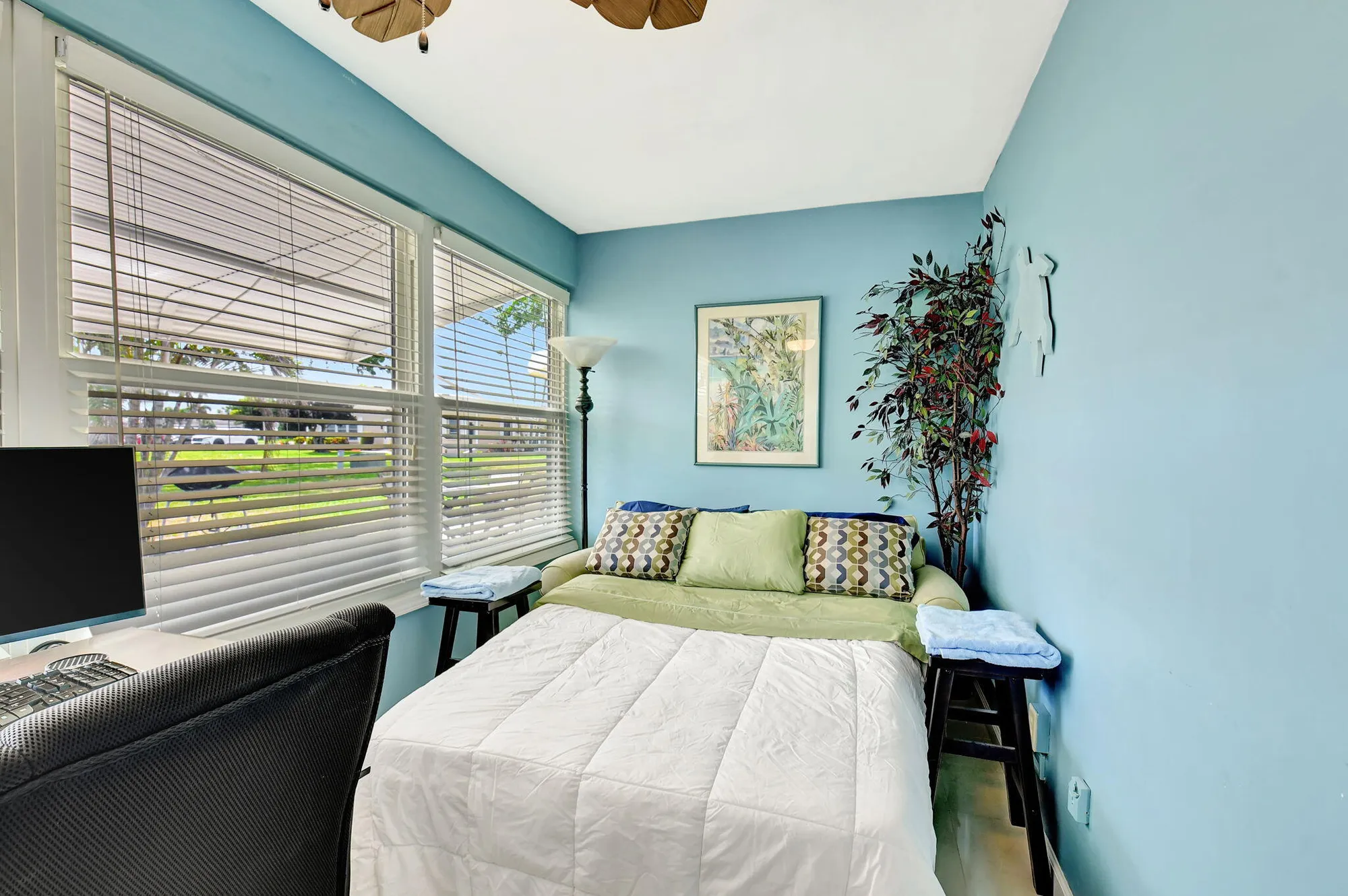 Property Slideshow image 21 of 42 | 200 n high point blvd c, Boynton Beach, FL, 33435