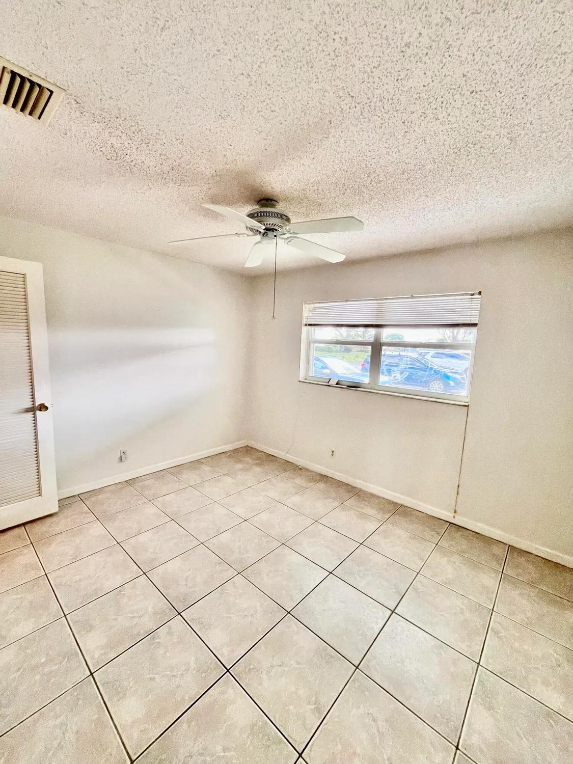 Property Slideshow image 14 of 20 | 101 leisure lake cir apt 109, Boynton Beach, FL, 33426