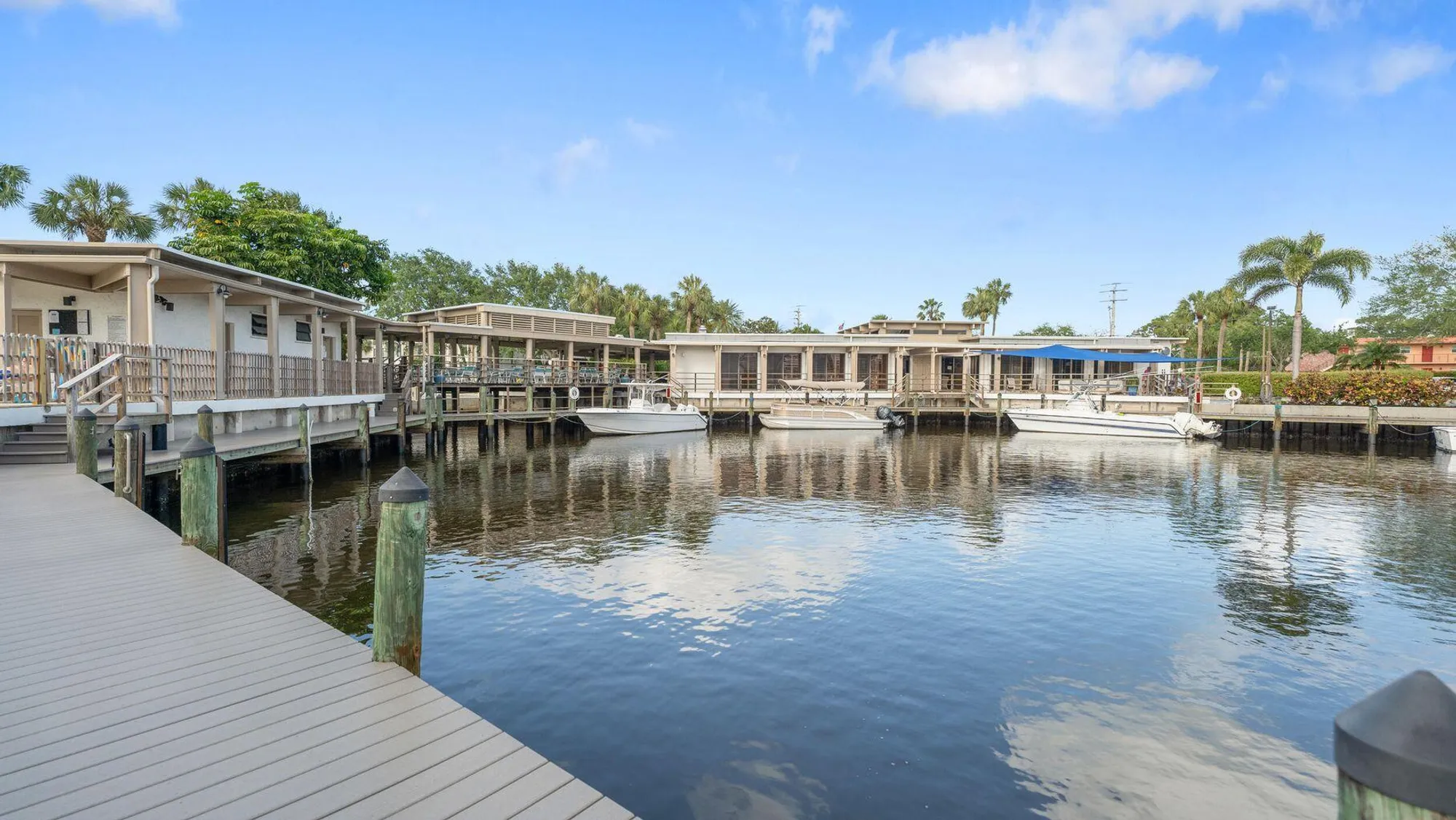 Property Slideshow image 4 of 7 | 1950 sw palm city rd 8307, Stuart, FL, 34994