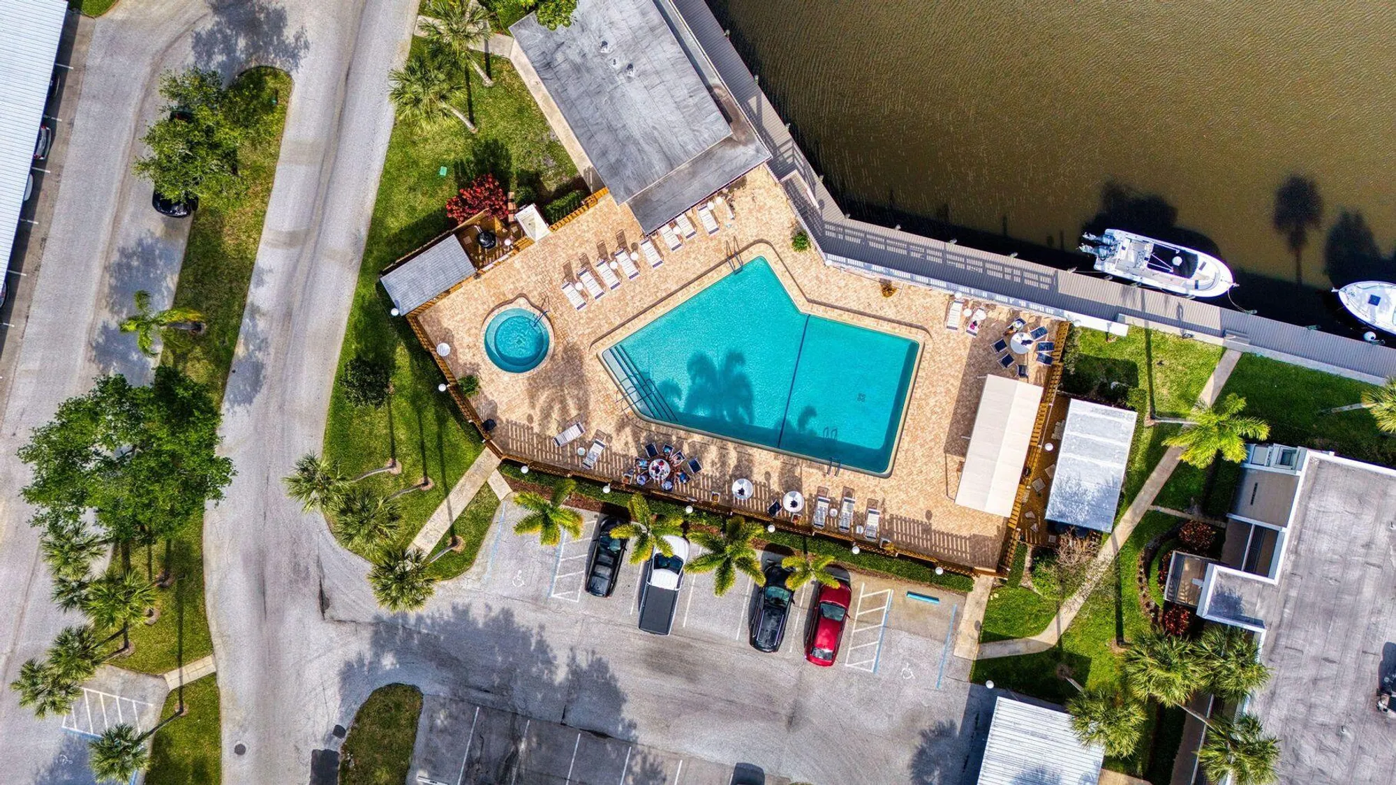 Property Slideshow image 7 of 7 | 1950 sw palm city rd 8307, Stuart, FL, 34994