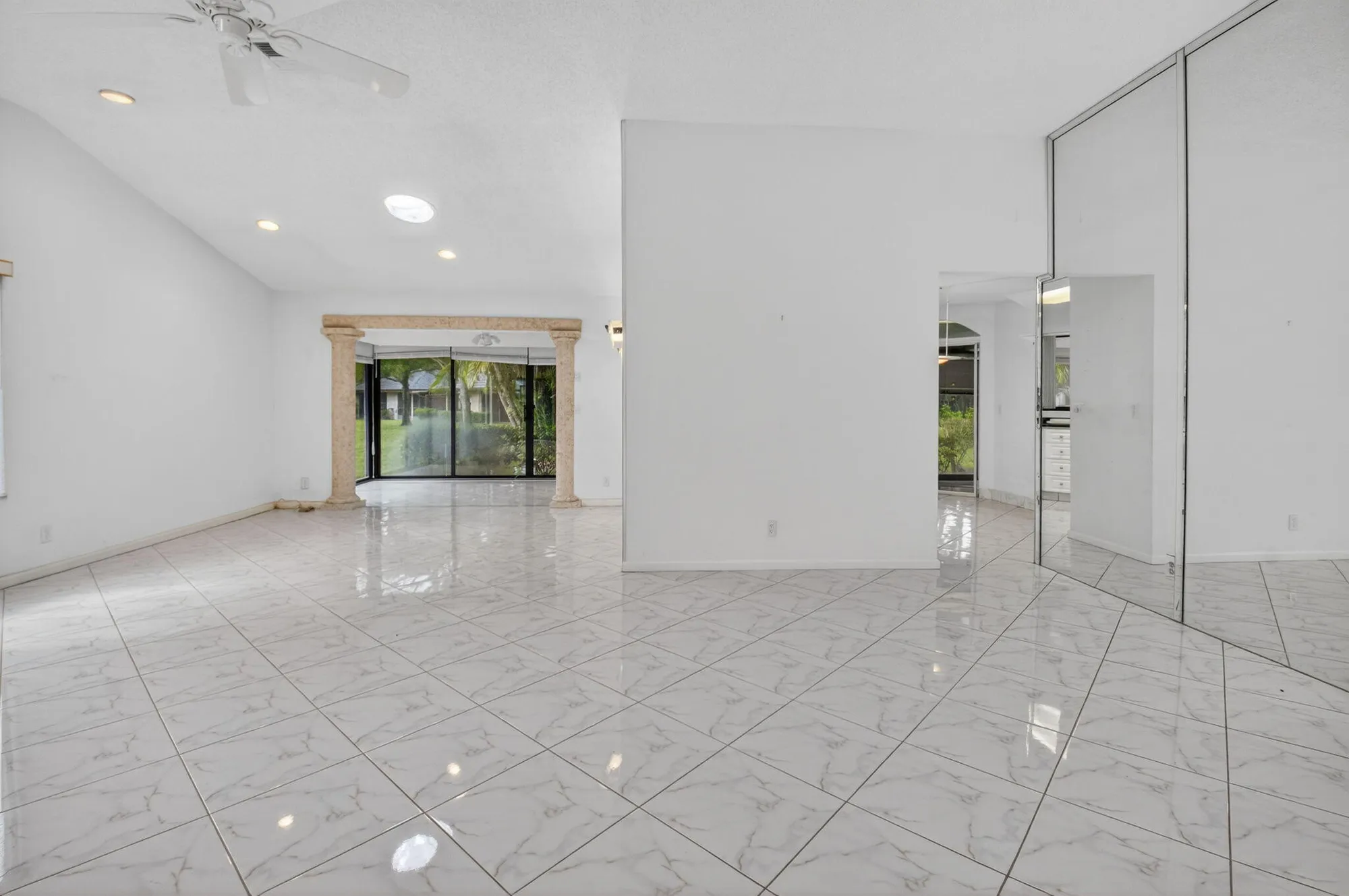 Property Slideshow image 22 of 42 | 5082 pine dr, Boynton Beach, FL, 33437