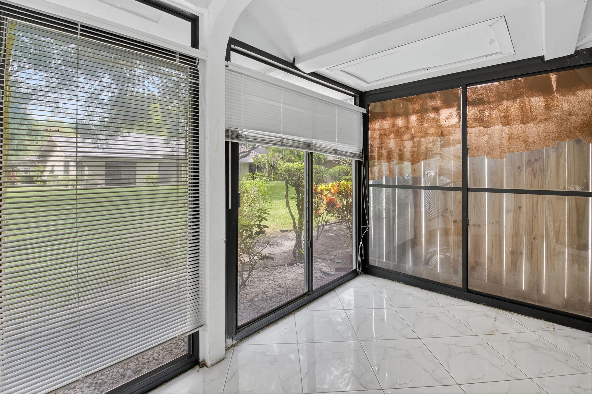Property Slideshow image 27 of 42 | 5082 pine dr, Boynton Beach, FL, 33437