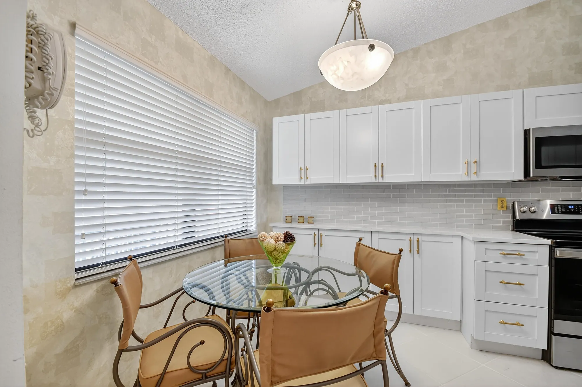 Property Slideshow image 6 of 42 | 7578 tahiti ln apt 202, Lake Worth, FL, 33467