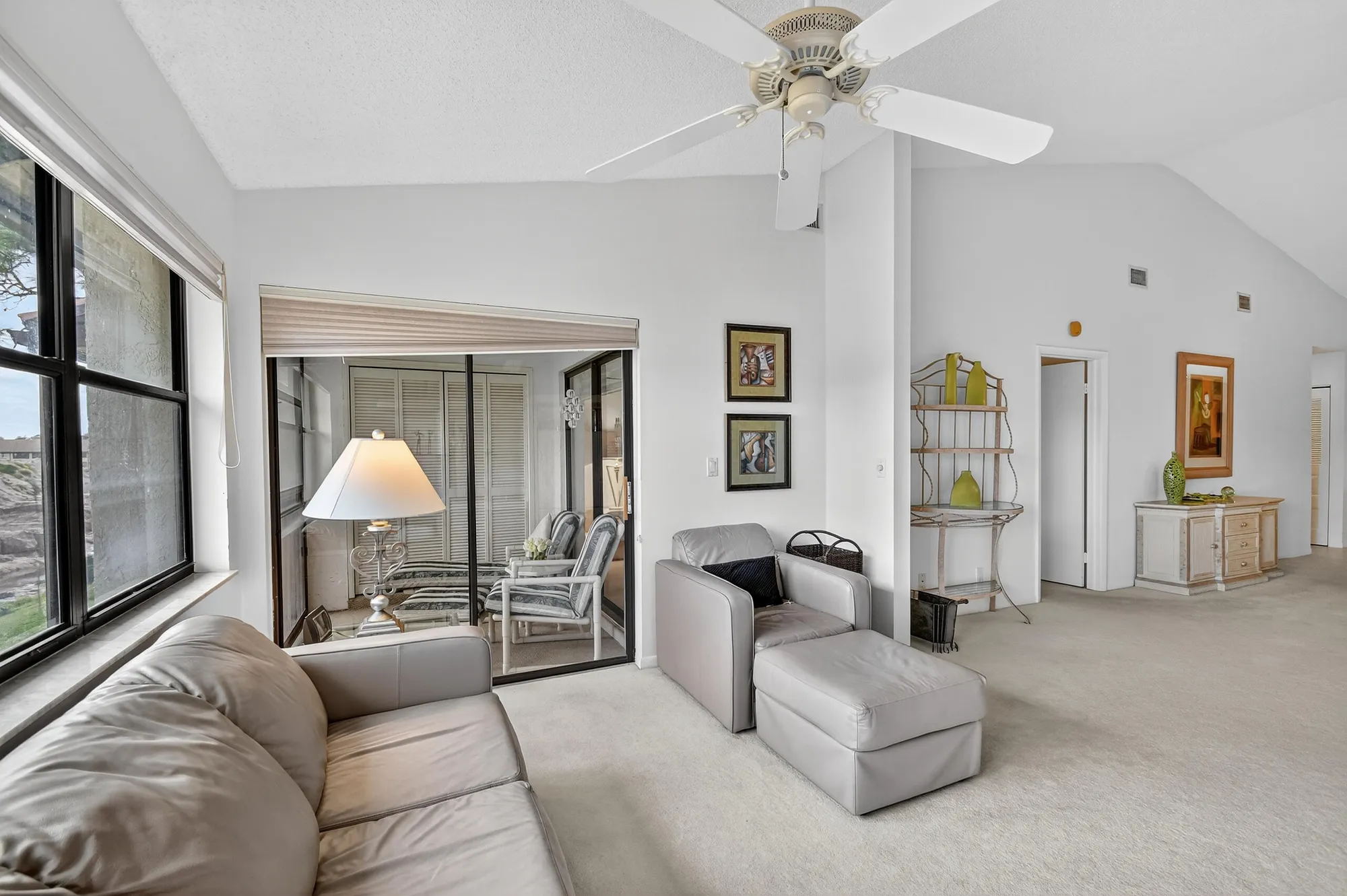 Property Slideshow image 20 of 42 | 7578 tahiti ln apt 202, Lake Worth, FL, 33467