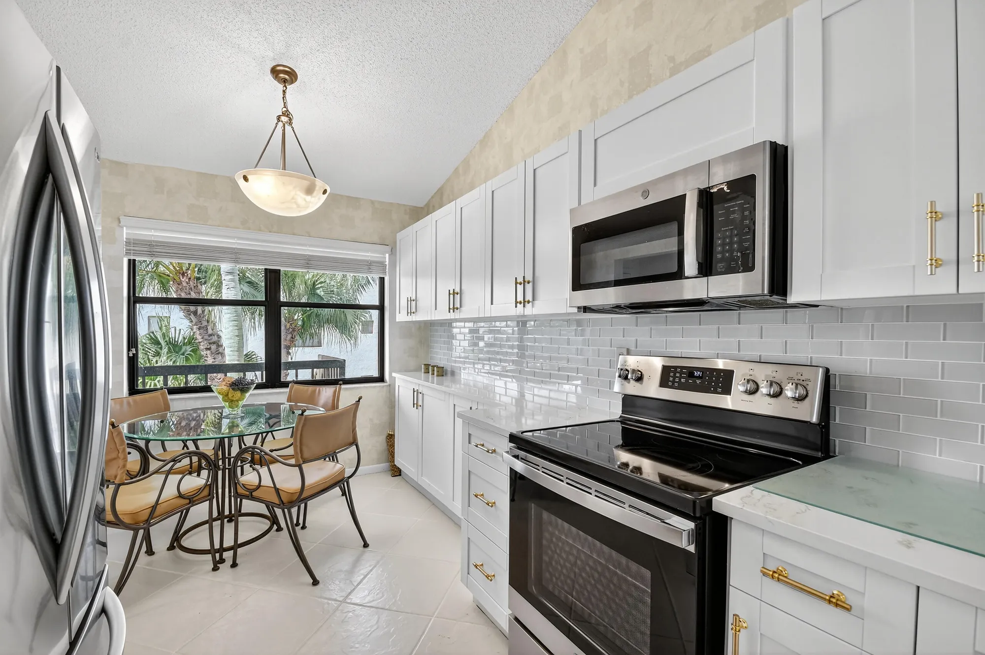 Property Slideshow image 5 of 42 | 7578 tahiti ln apt 202, Lake Worth, FL, 33467